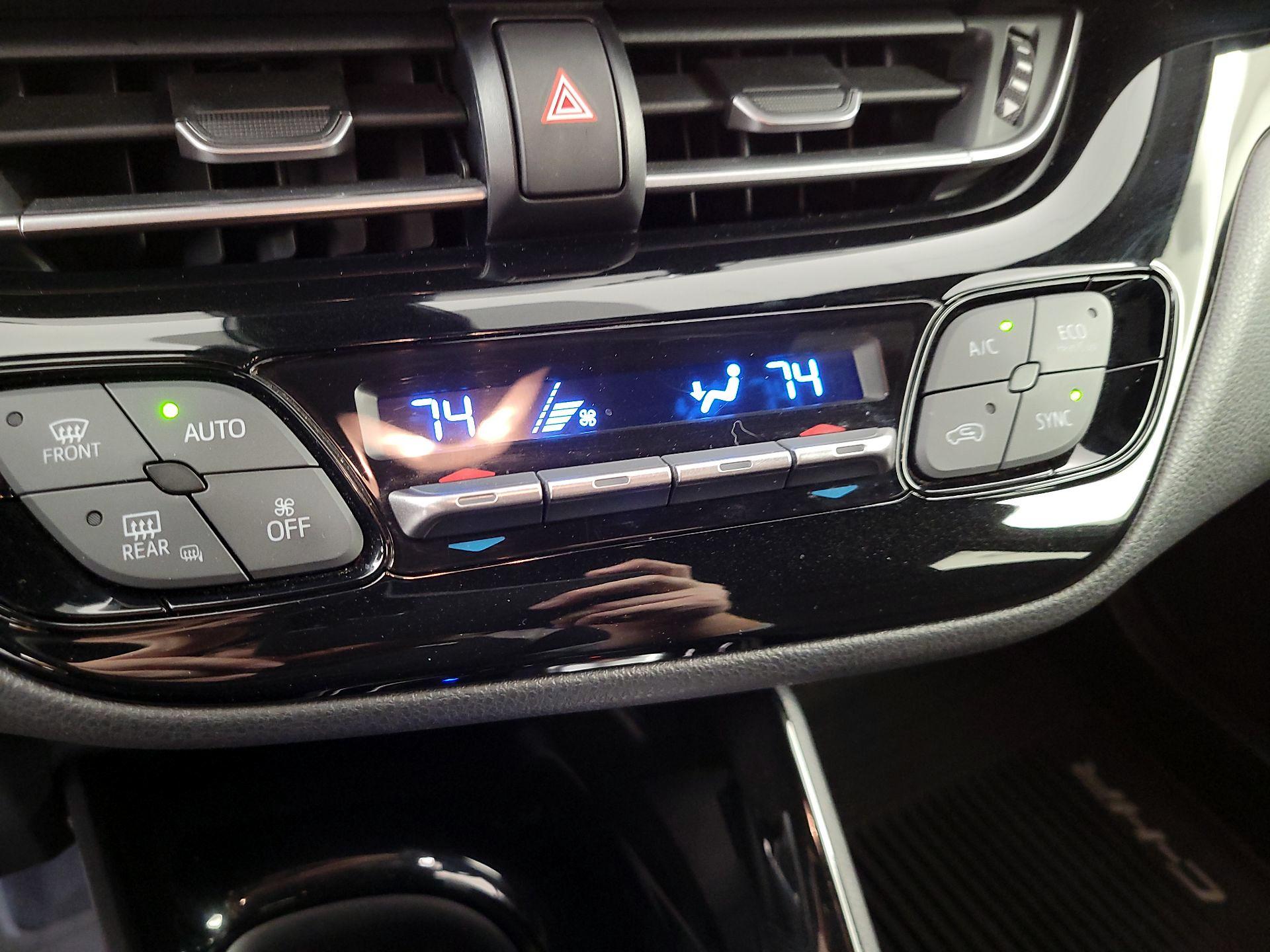 Thumbnail: 2019 Toyota C-HR - 16