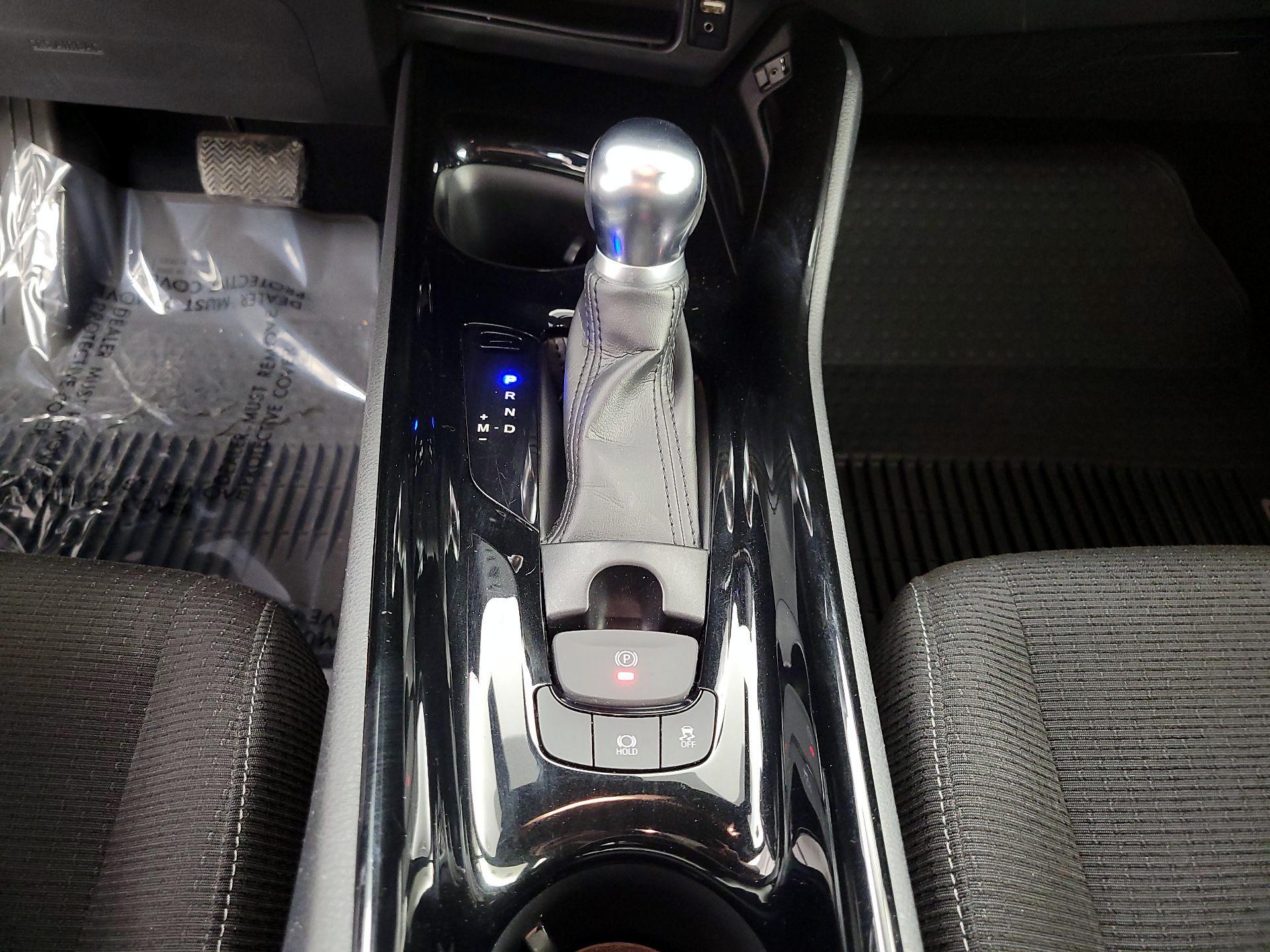 Thumbnail: 2019 Toyota C-HR - 17