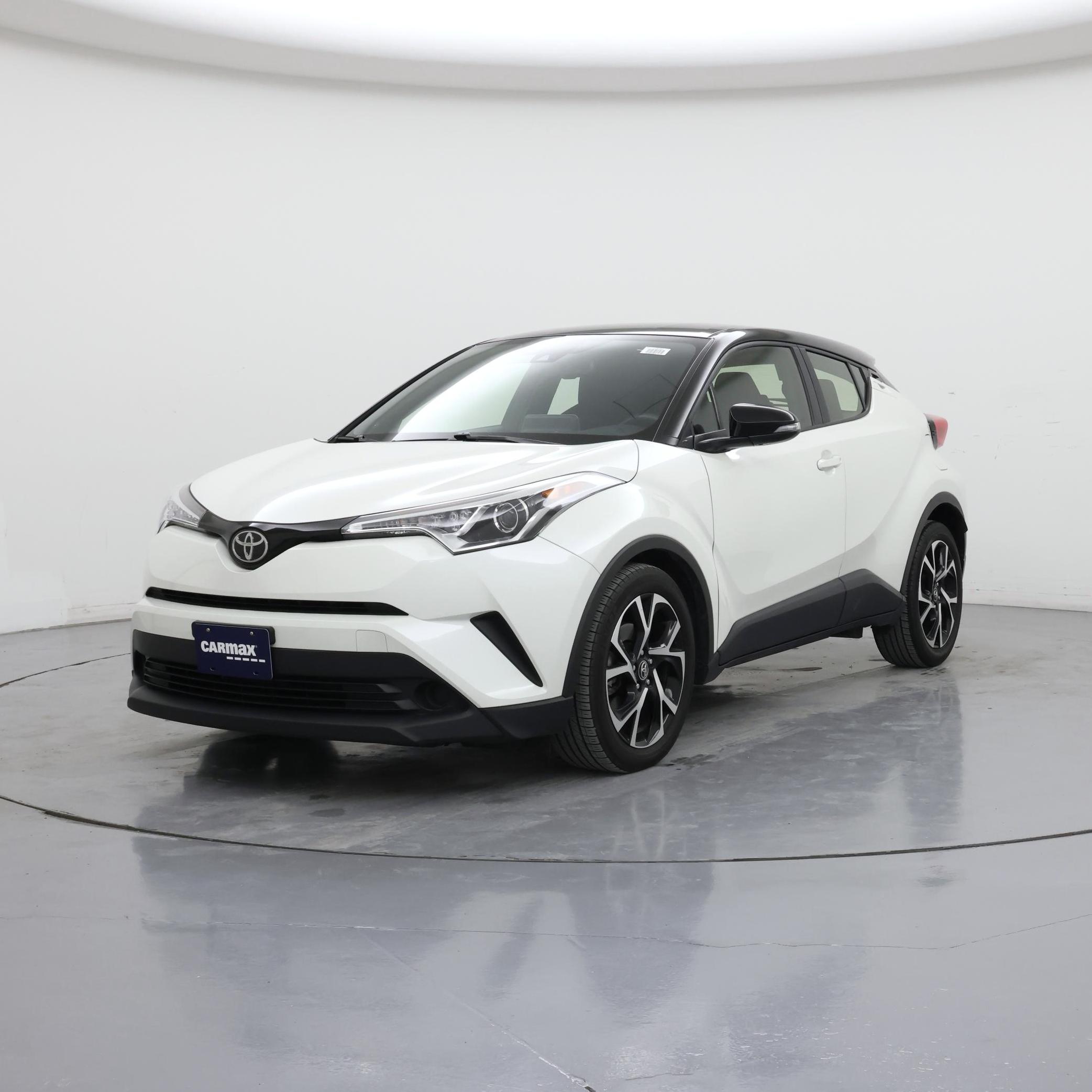 Thumbnail: 2019 Toyota C-HR - 4