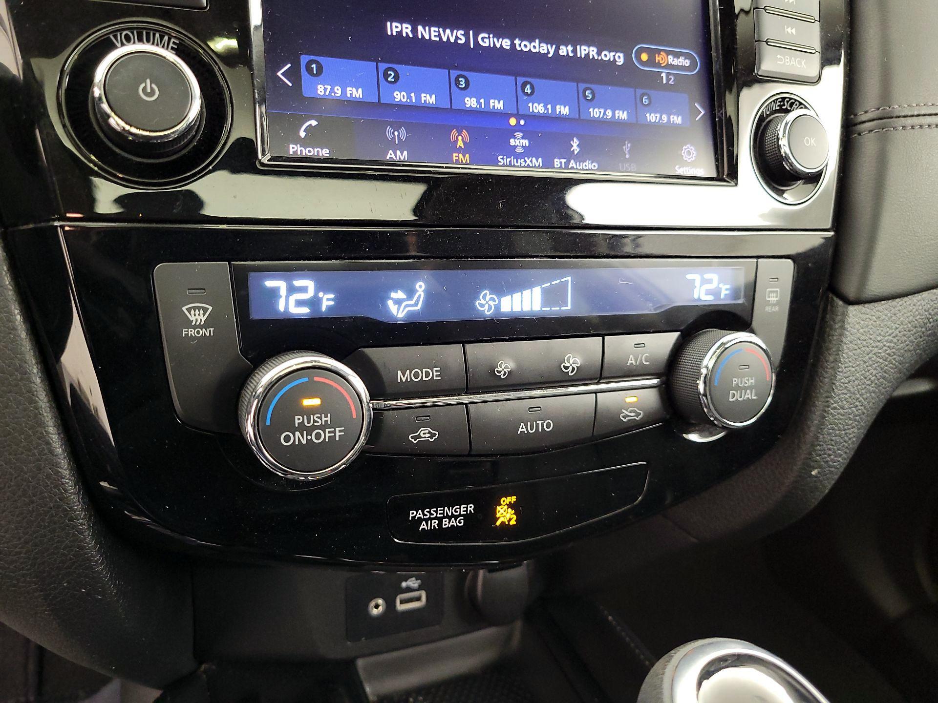 Thumbnail: 2020 Nissan Rogue - 17