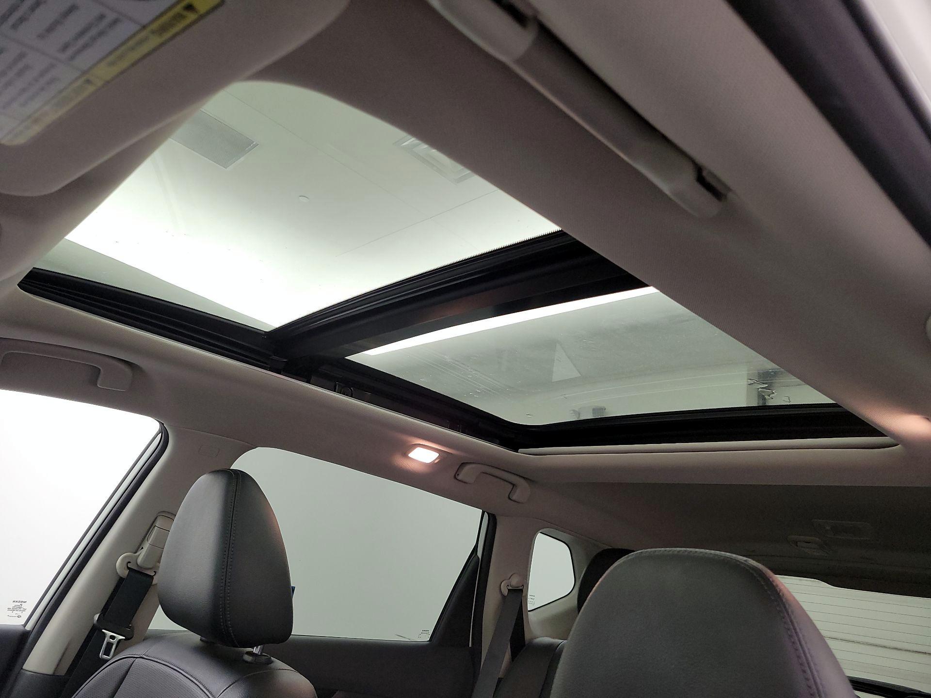 Thumbnail: 2020 Nissan Rogue - 20