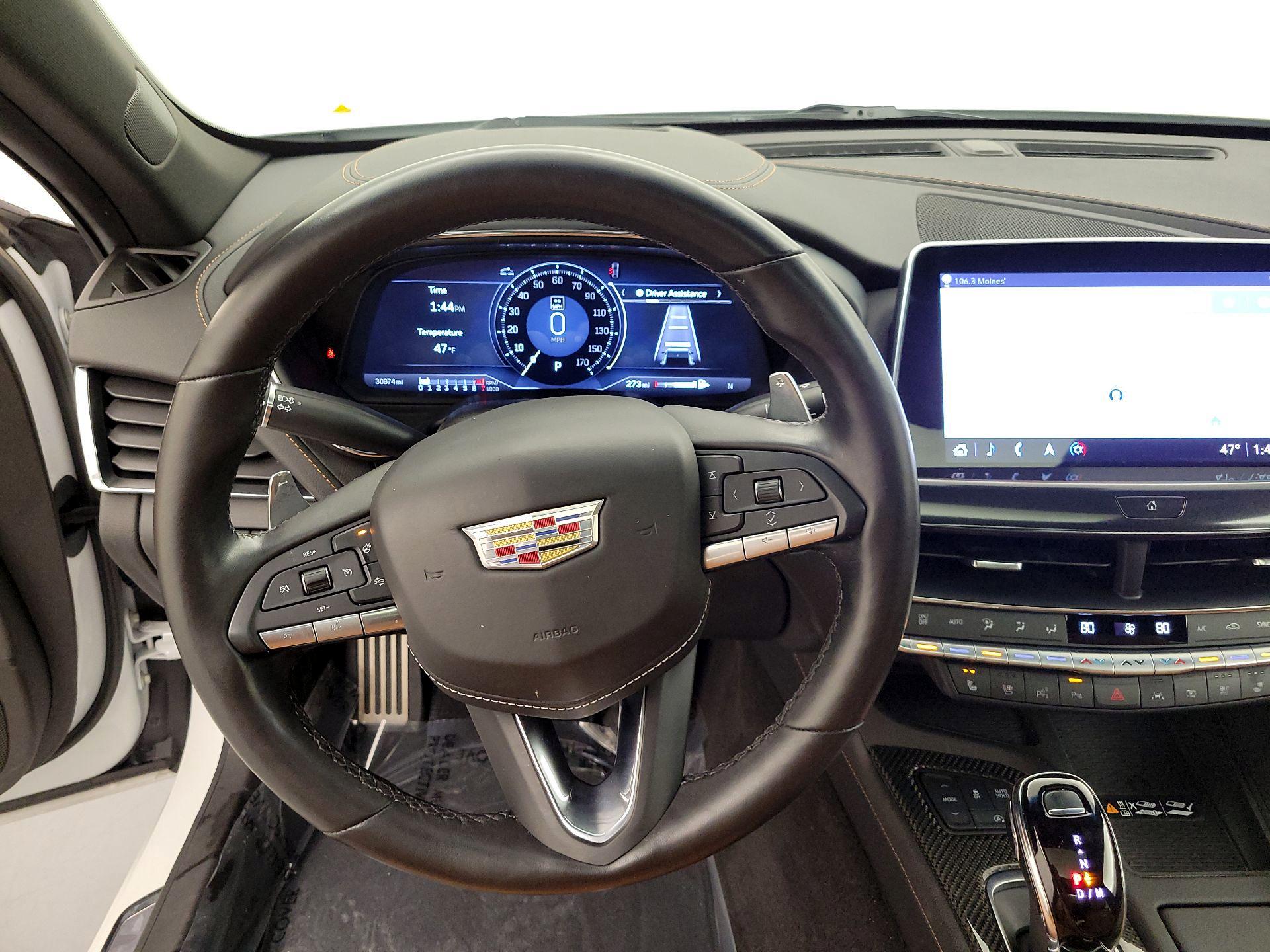 Thumbnail: 2023 Cadillac CT5 - 10