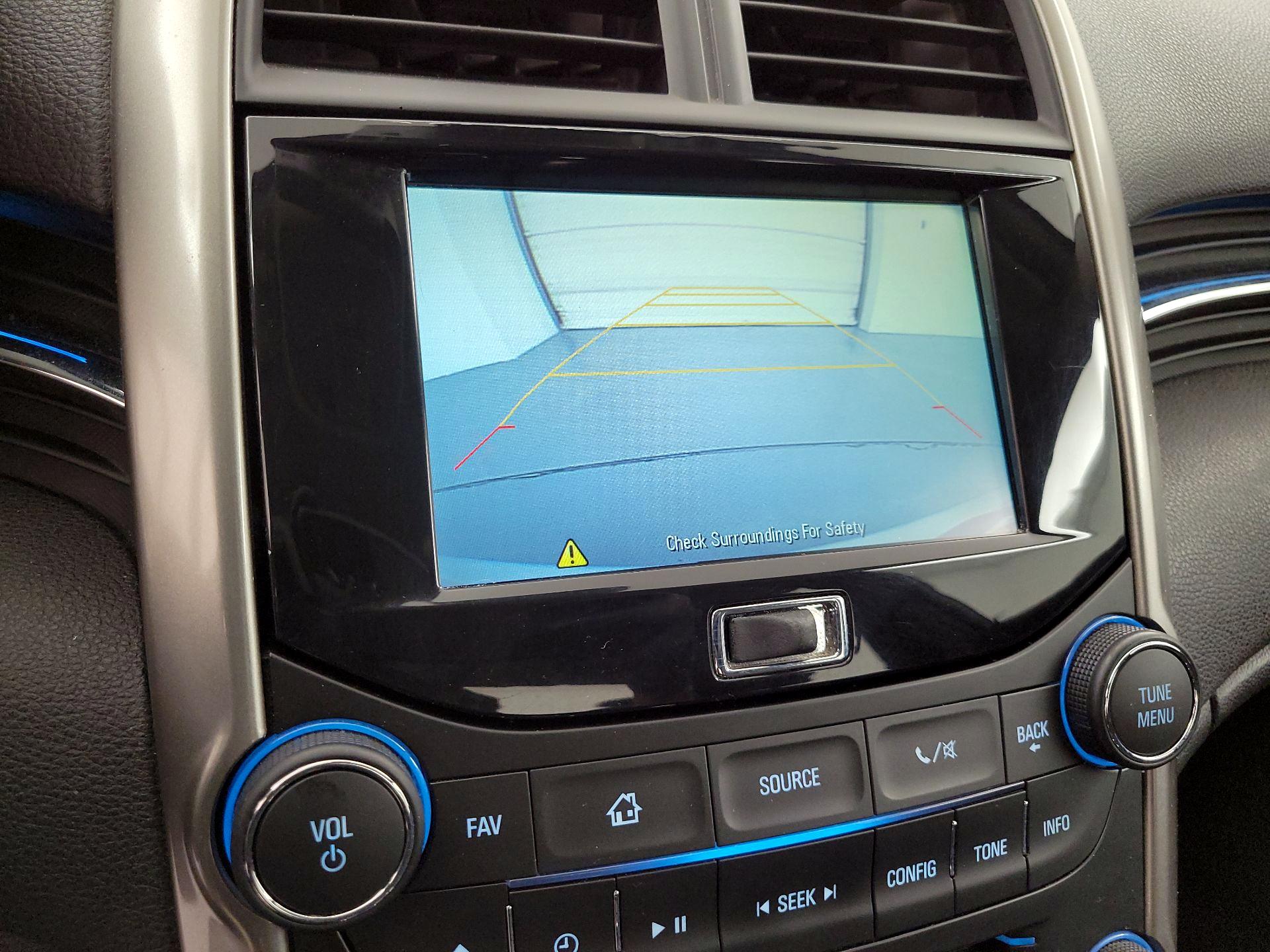 Thumbnail: 2016 Chevrolet Malibu - 13