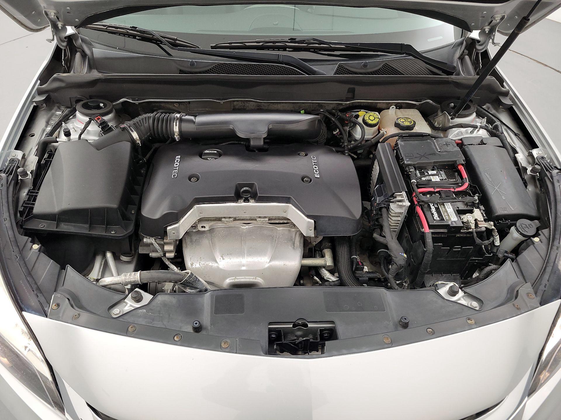 Thumbnail: 2016 Chevrolet Malibu - 19