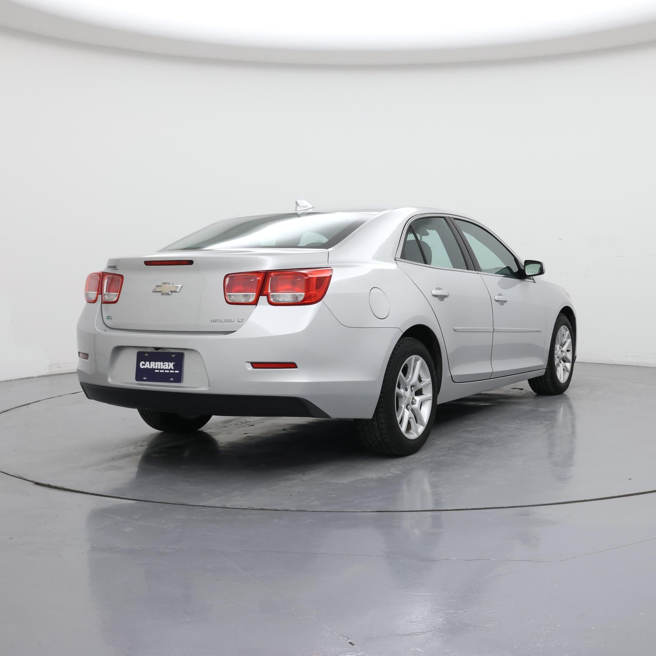 Thumbnail: 2016 Chevrolet Malibu - 8