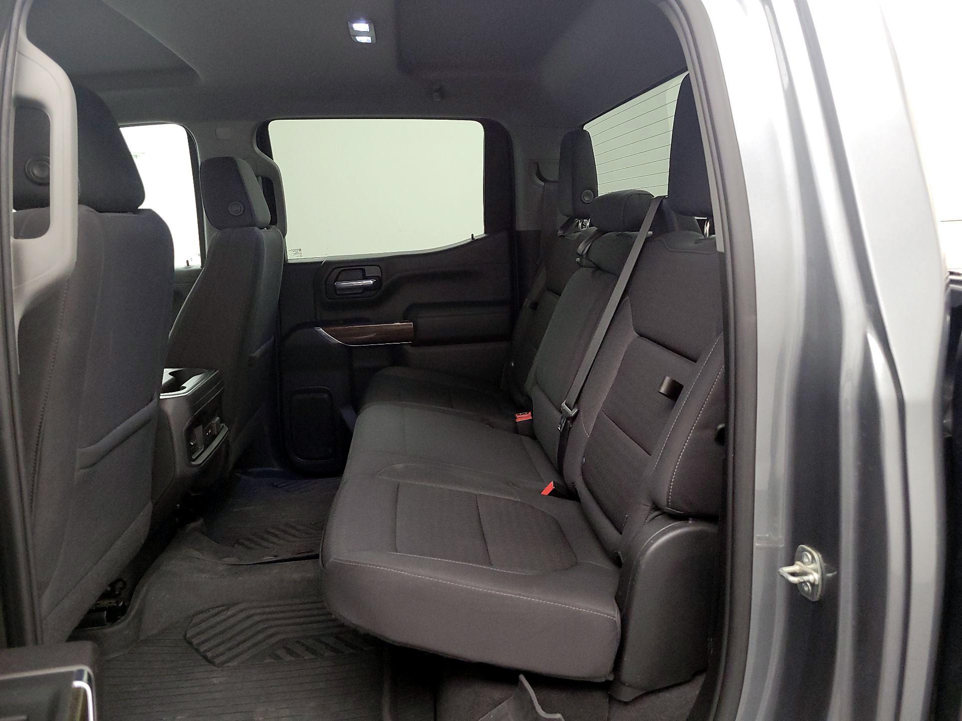 Thumbnail: 2021 Chevrolet Silverado 1500 - 19