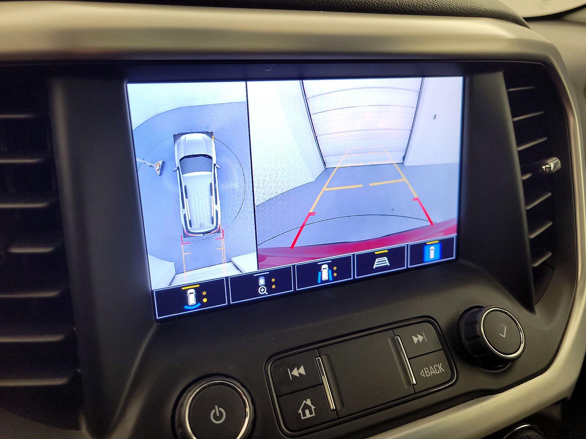 Thumbnail: 2022 GMC Acadia - 14