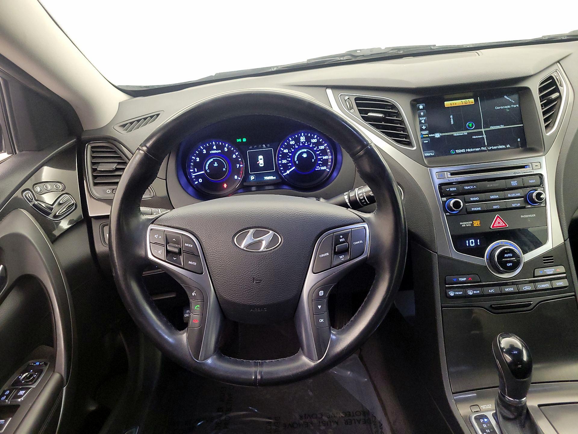 Thumbnail: 2015 Hyundai Azera - 10