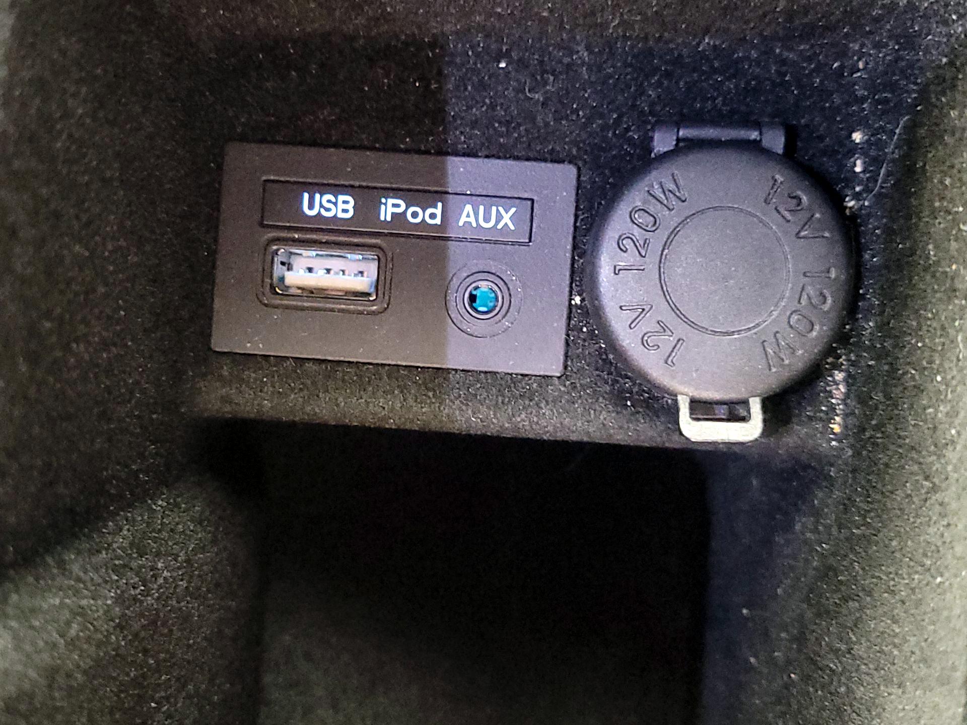 Thumbnail: 2015 Hyundai Azera - 19