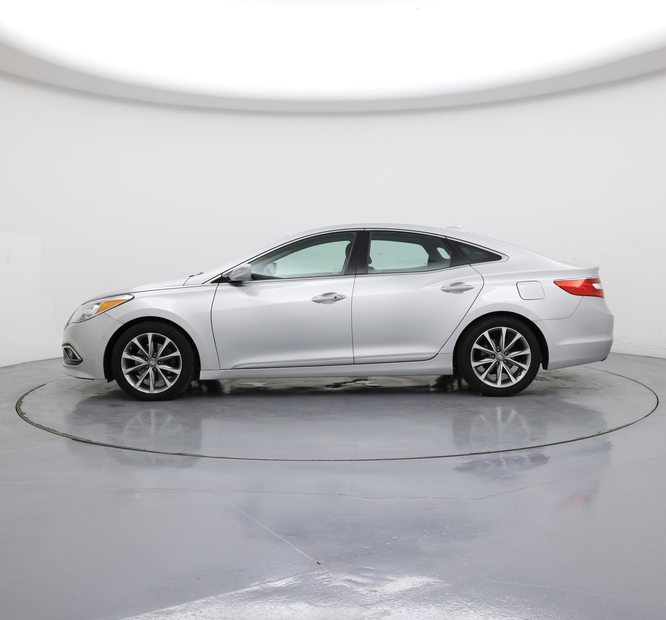 Thumbnail: 2015 Hyundai Azera - 3