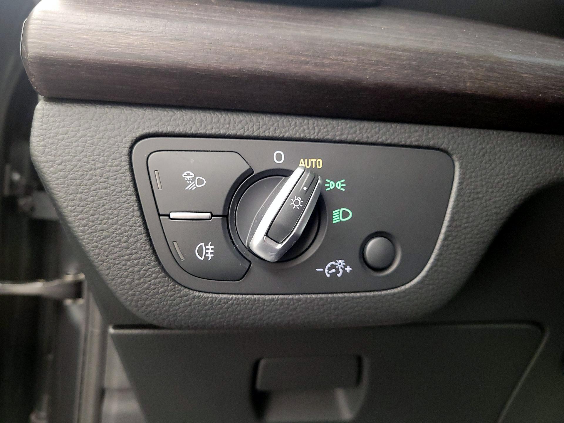 Thumbnail: 2021 Audi Q5 - 13