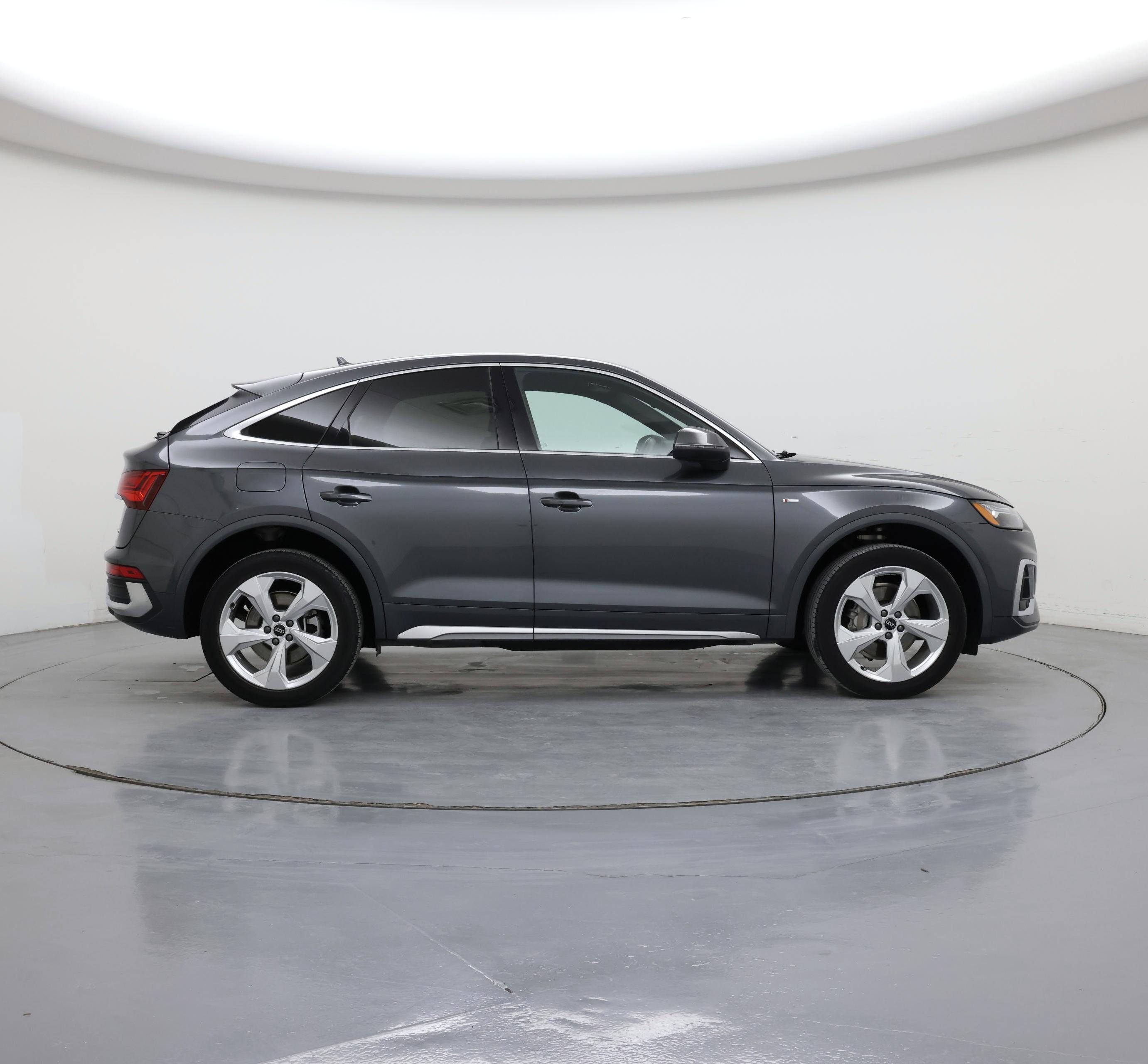 Thumbnail: 2021 Audi Q5 - 7