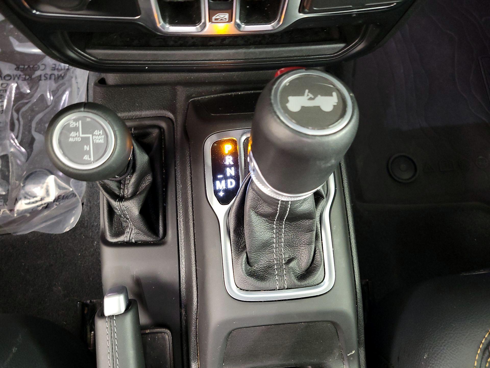 Thumbnail: 2024 Jeep Wrangler - 18