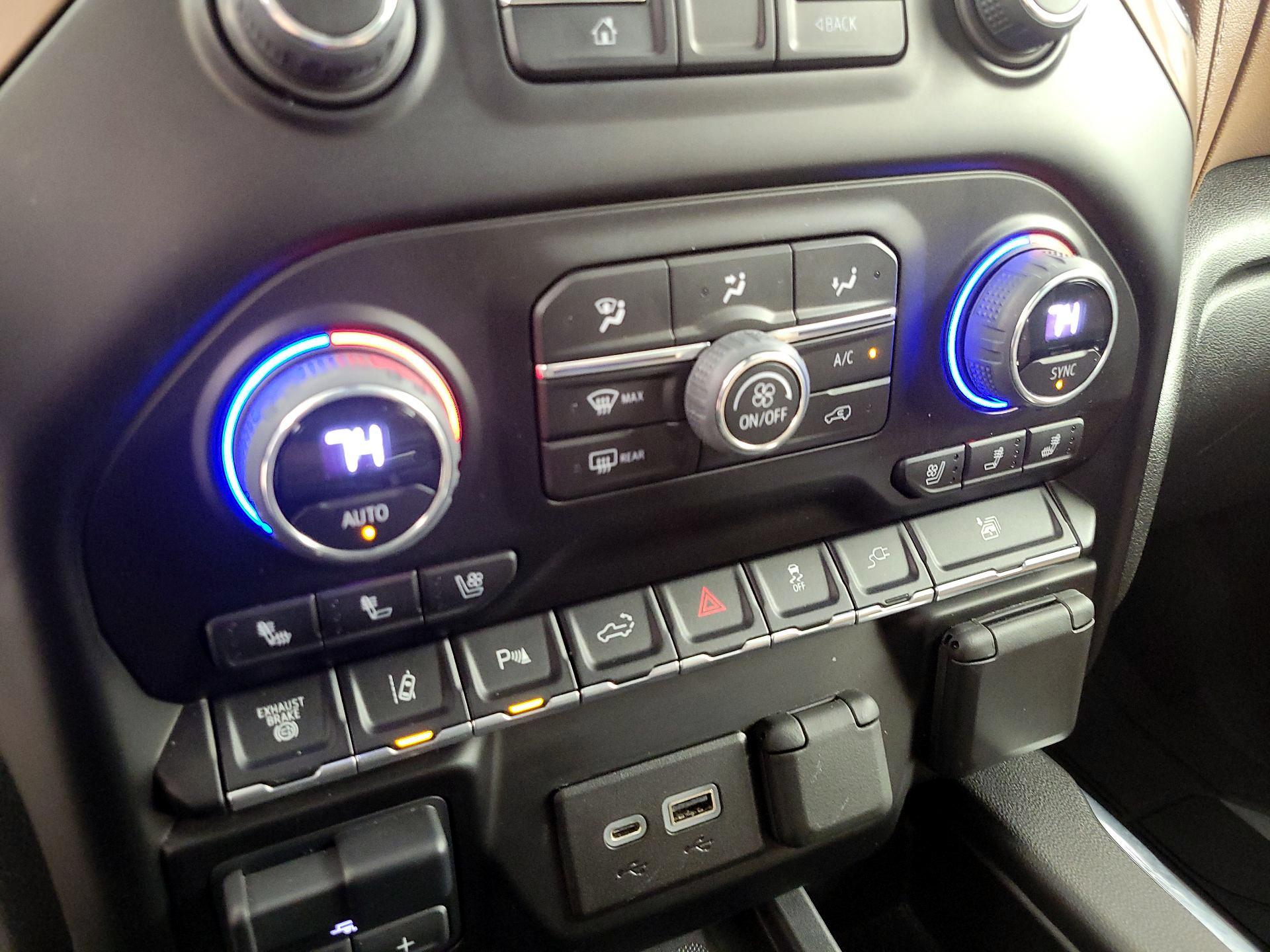 Thumbnail: 2023 Chevrolet Silverado 2500 - 16