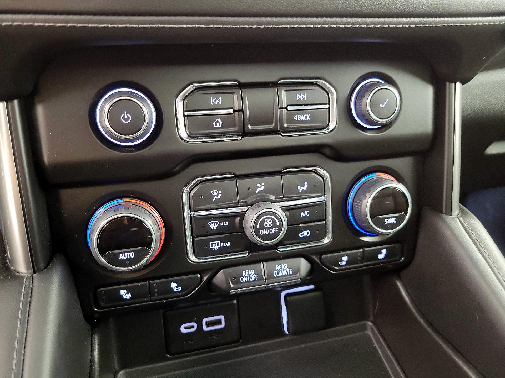 Thumbnail: 2022 Chevrolet Tahoe - 16