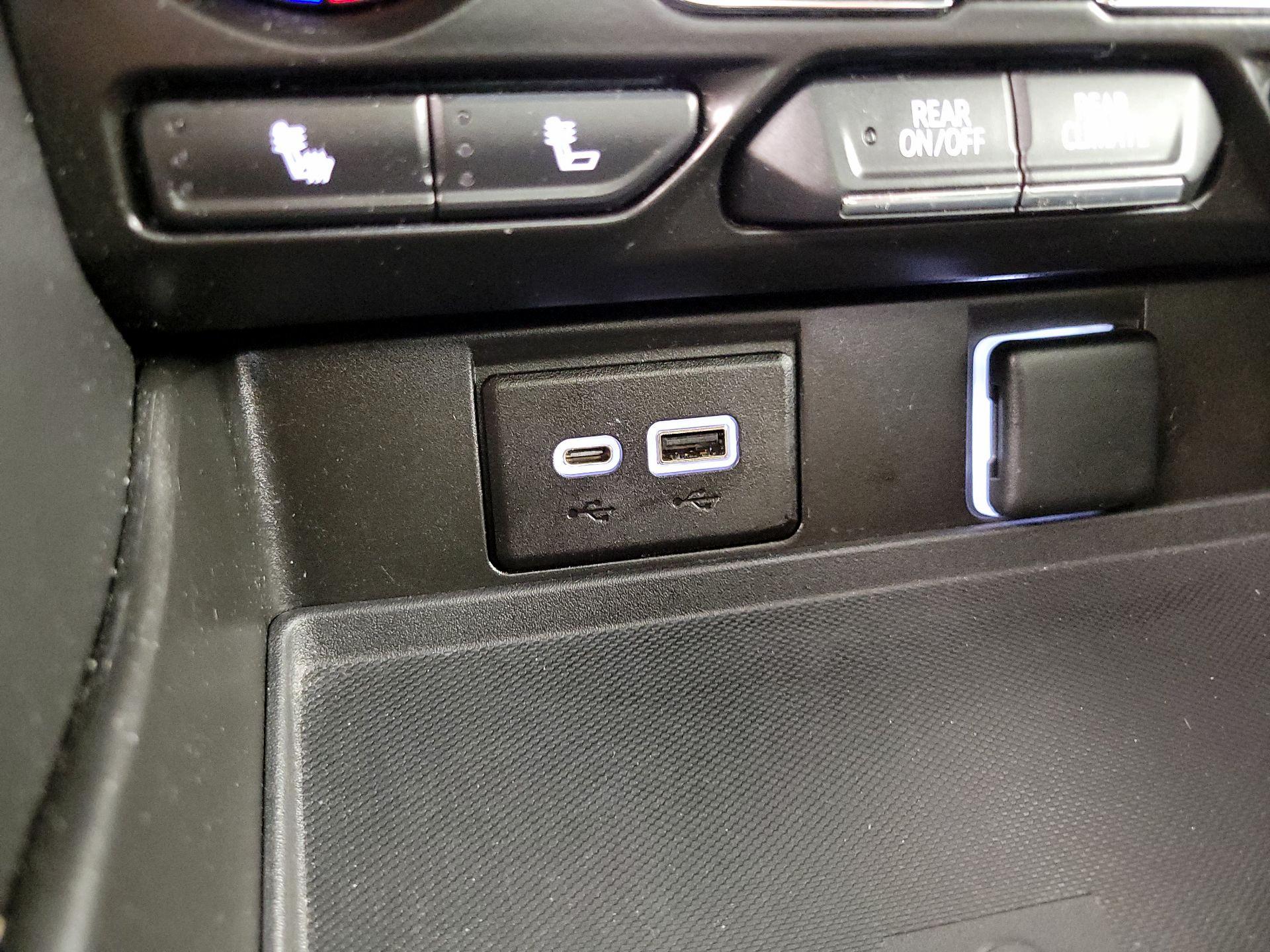 Thumbnail: 2022 Chevrolet Tahoe - 18