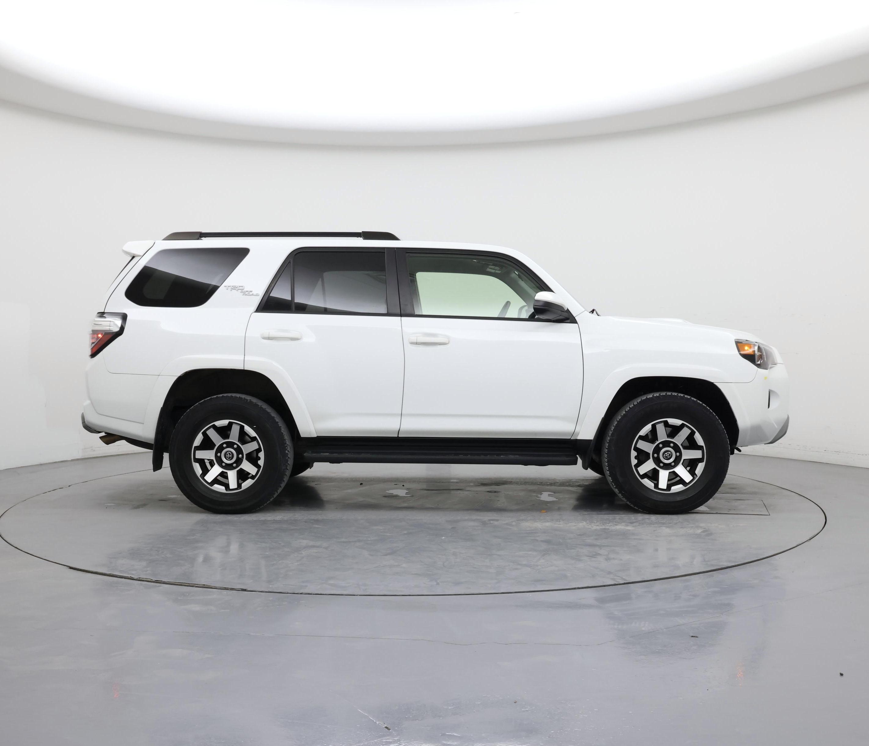 Thumbnail: 2021 Toyota 4Runner - 7