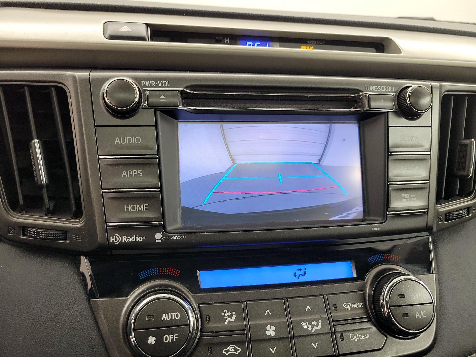 Thumbnail: 2015 Toyota RAV4 - 13