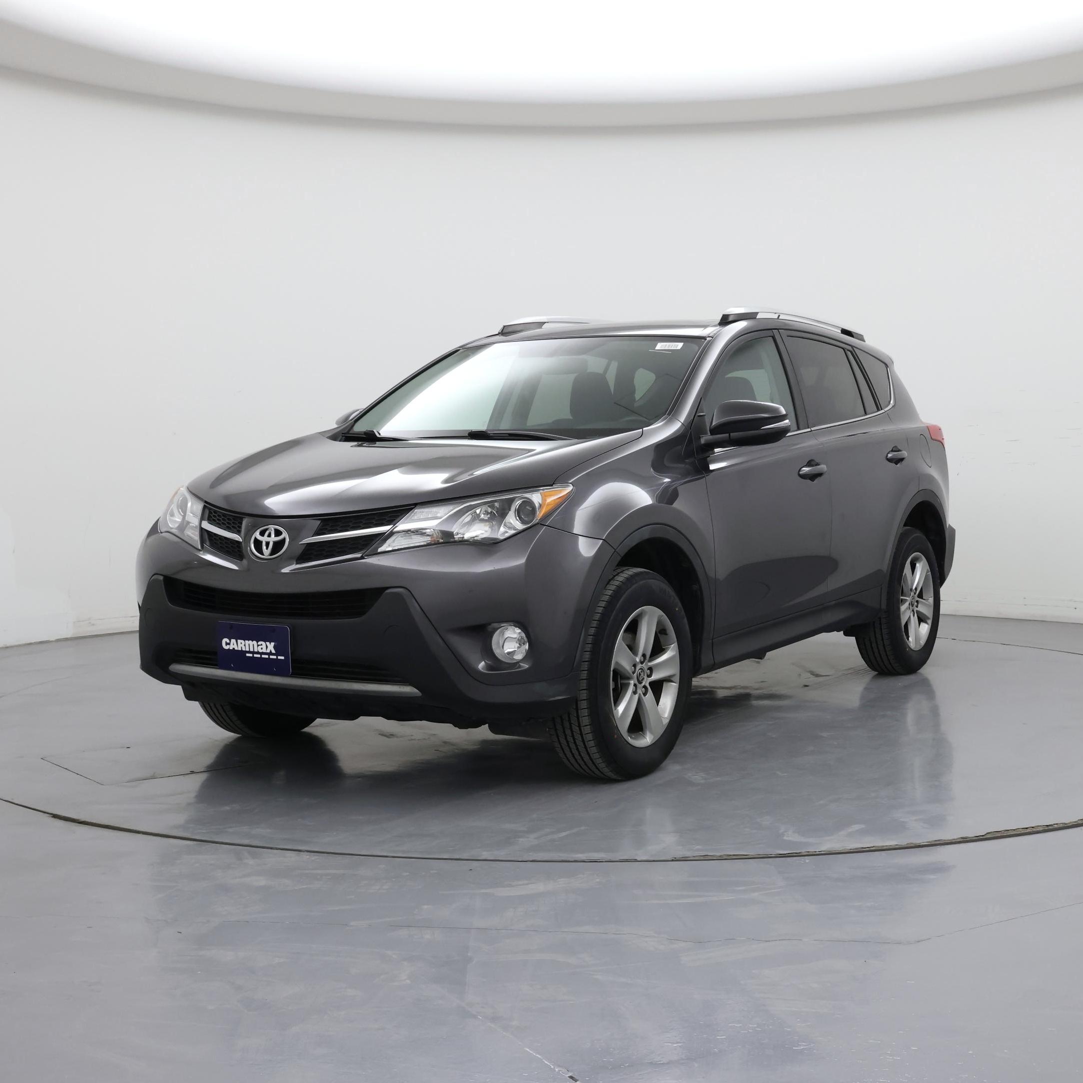 Thumbnail: 2015 Toyota RAV4 - 4