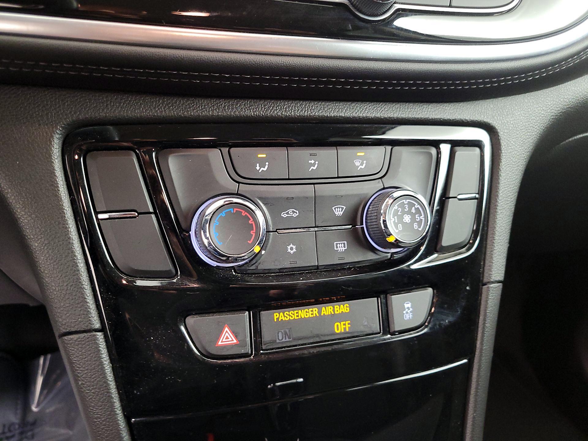 Thumbnail: 2017 Buick Encore - 15