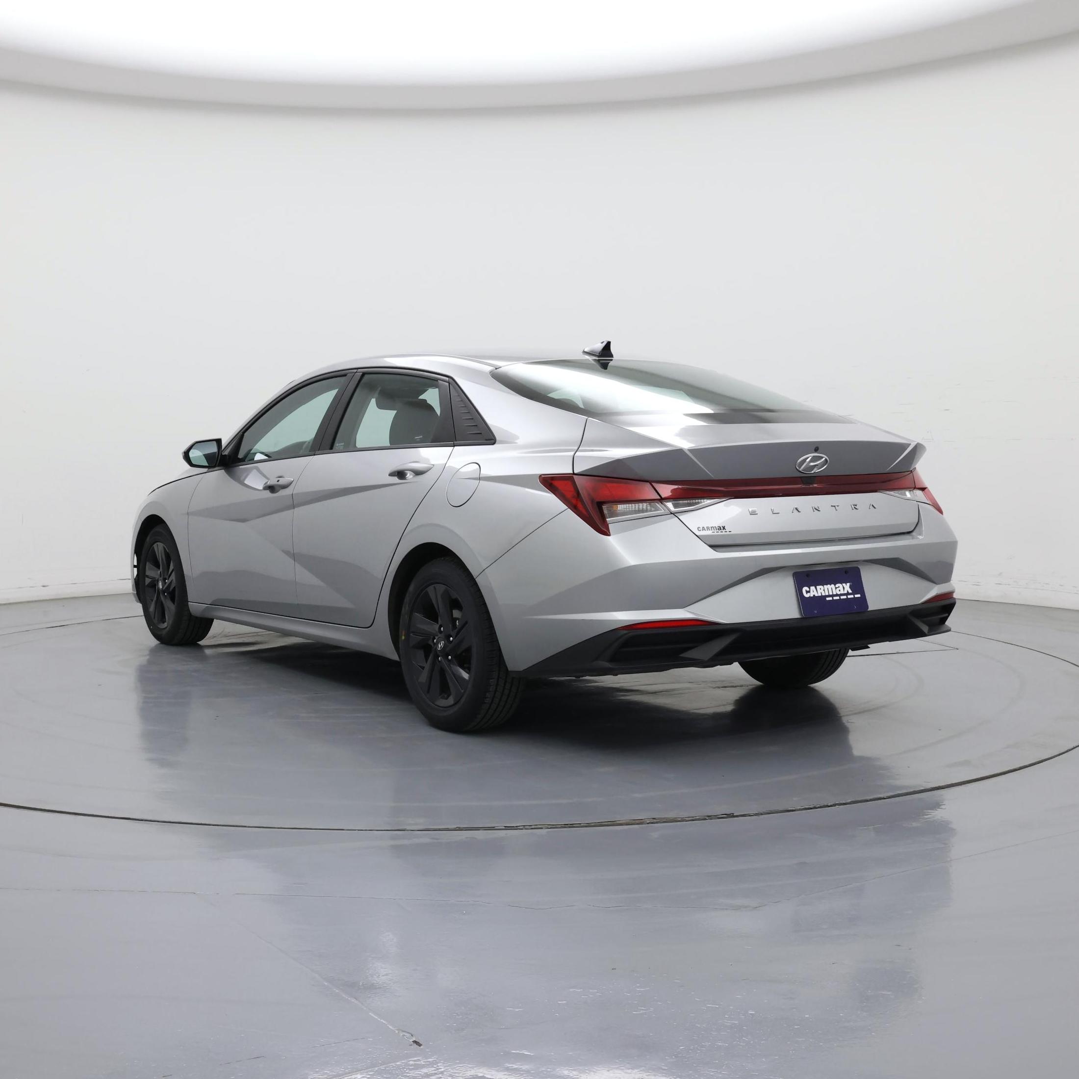 Thumbnail: 2021 Hyundai Elantra - 2
