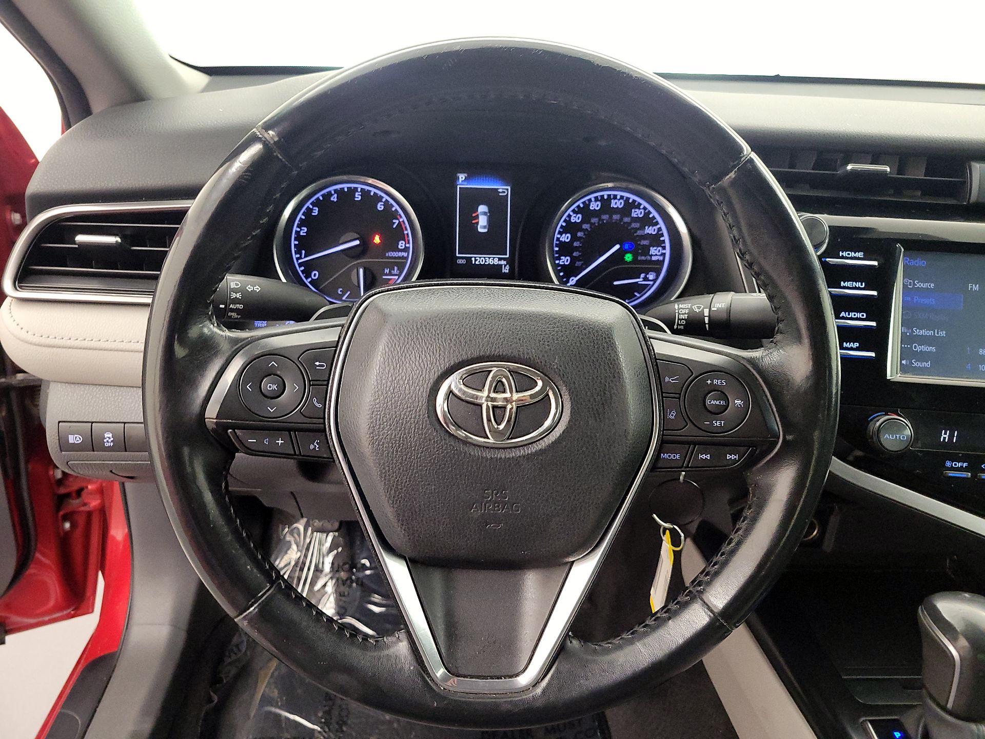 Thumbnail: 2020 Toyota Camry - 10