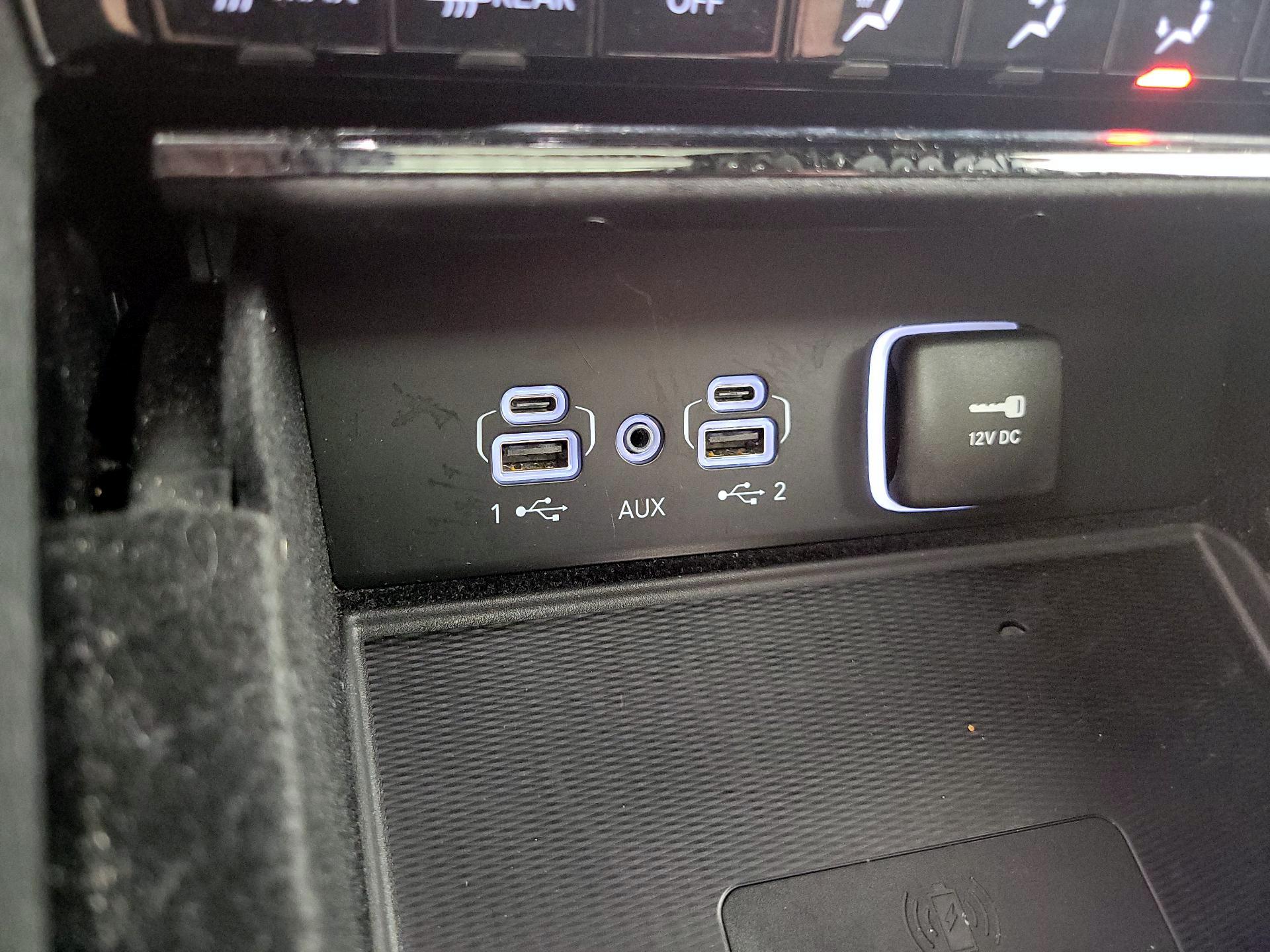 Thumbnail: 2022 Jeep Grand Cherokee - 19