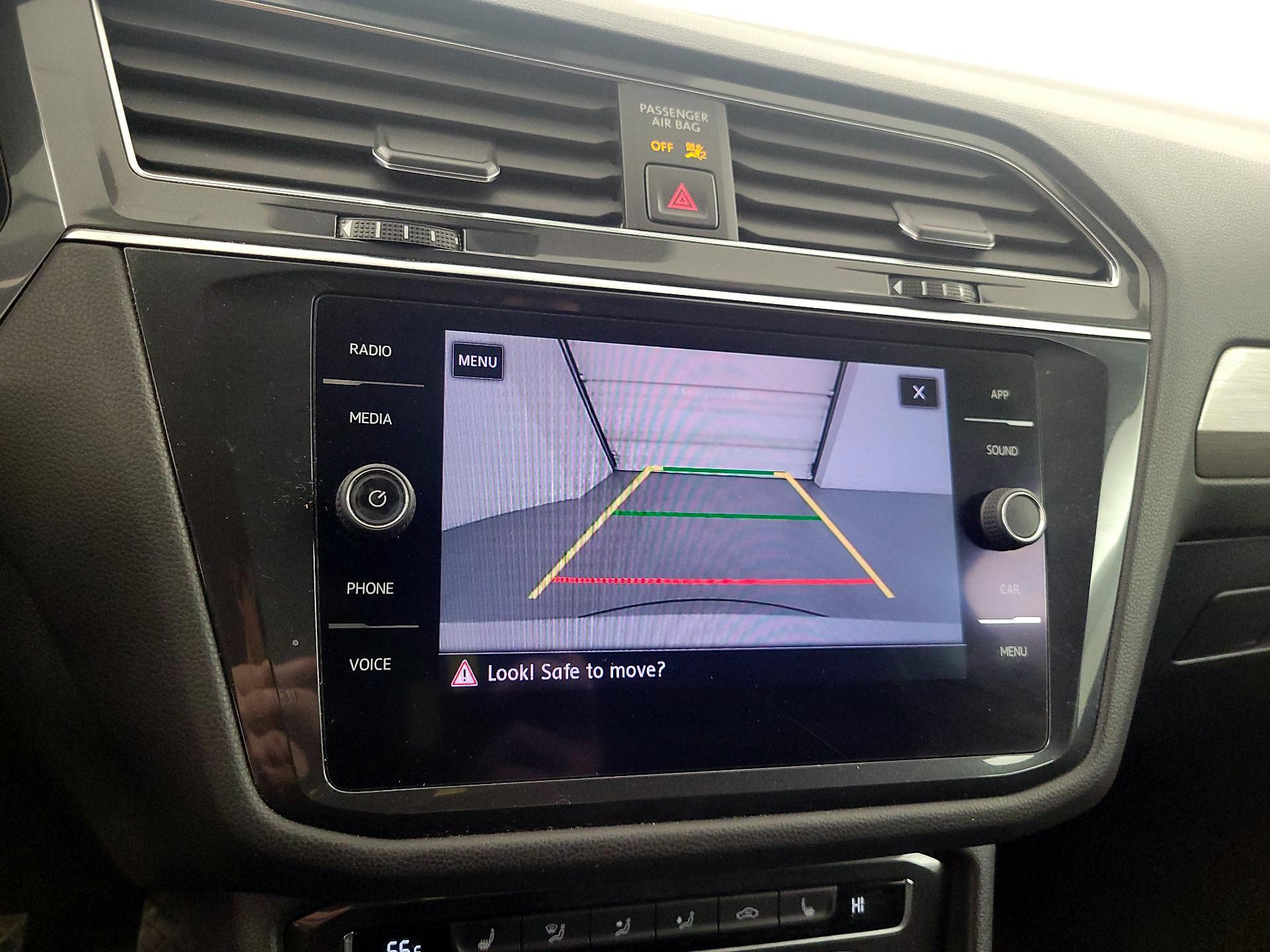 Thumbnail: 2019 Volkswagen Tiguan - 14