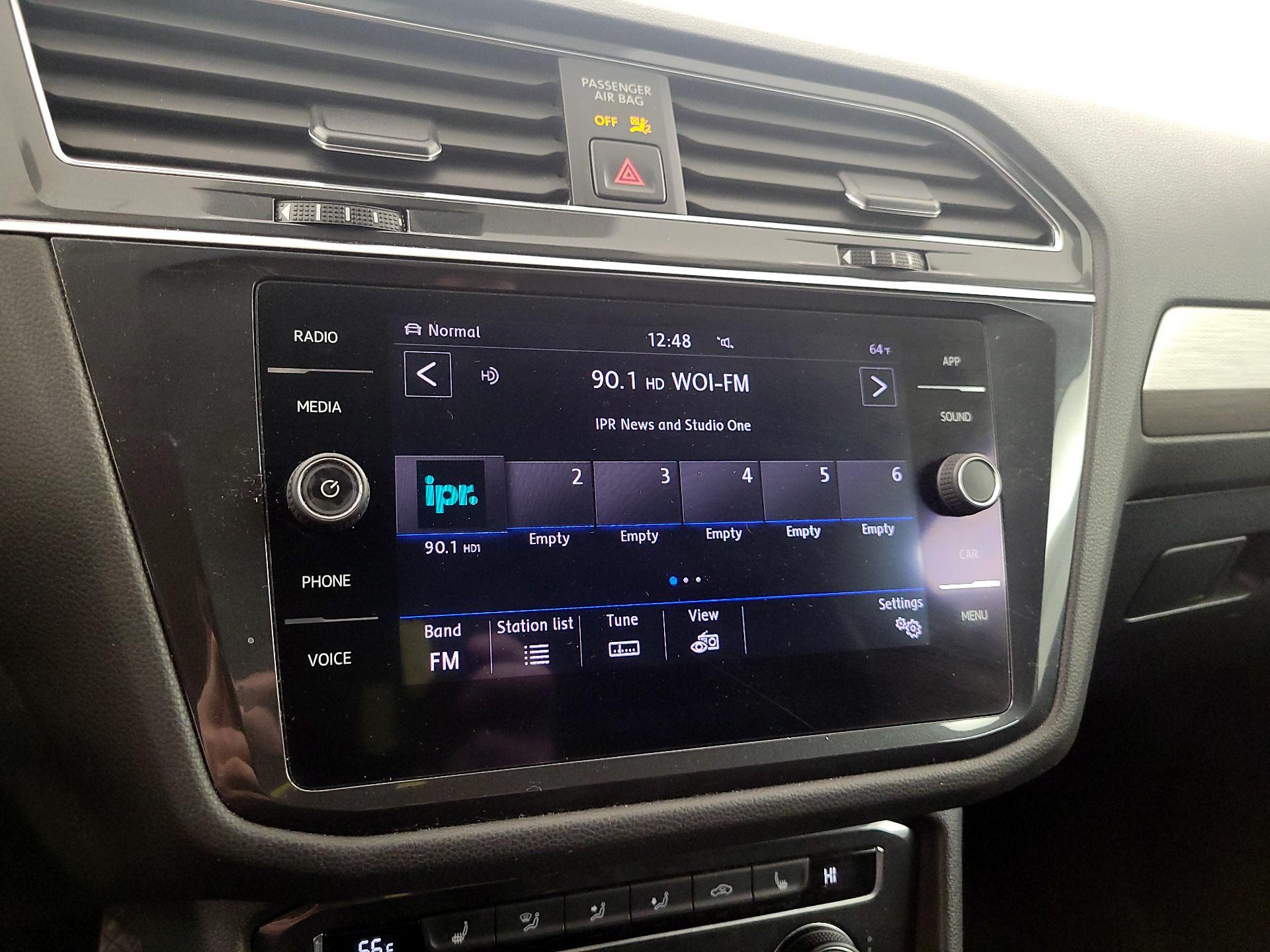 Thumbnail: 2019 Volkswagen Tiguan - 15