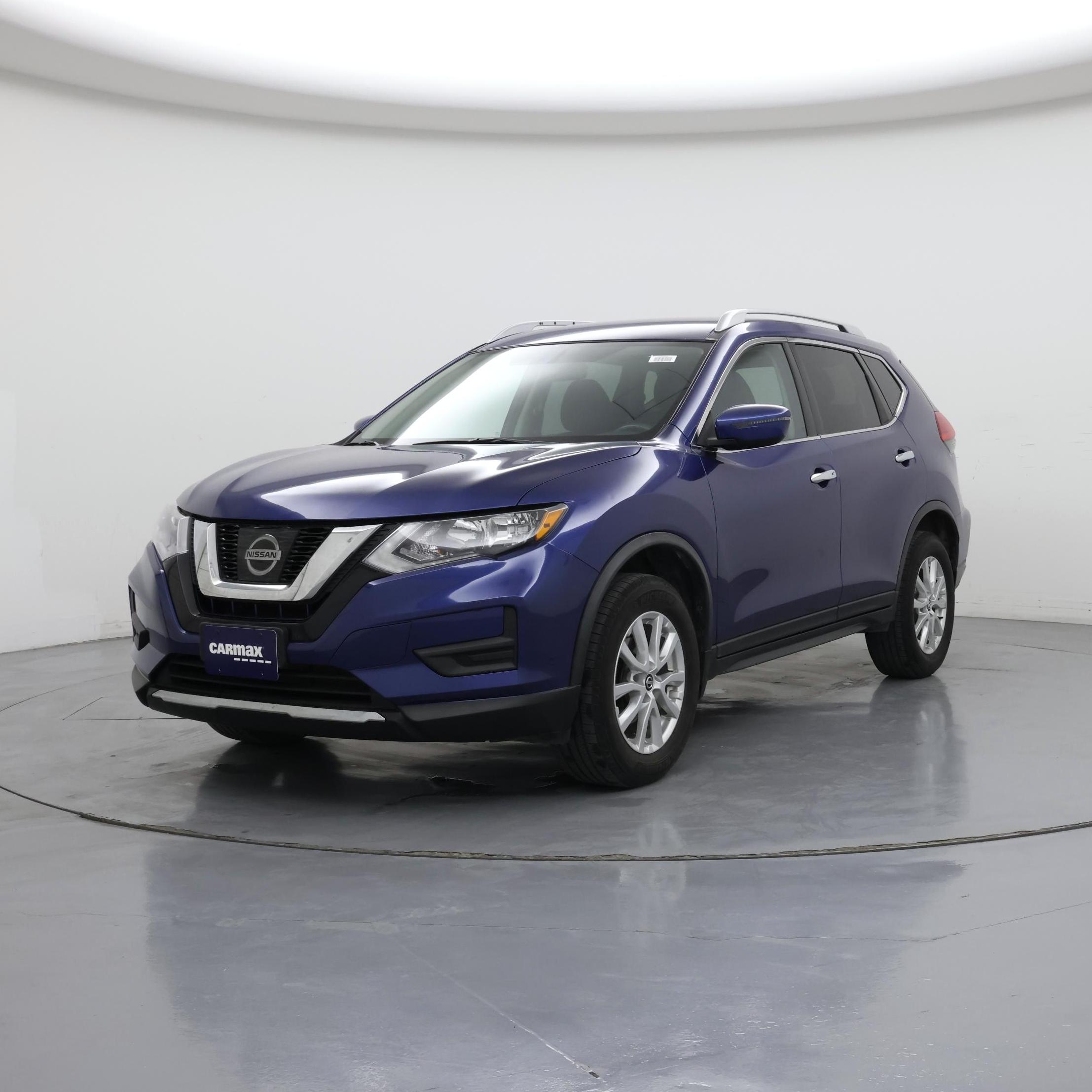 Thumbnail: 2017 Nissan Rogue - 4