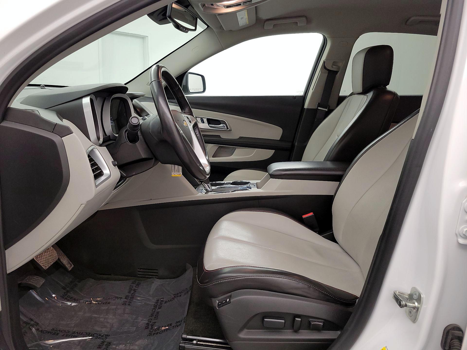 Thumbnail: 2017 Chevrolet Equinox - 11