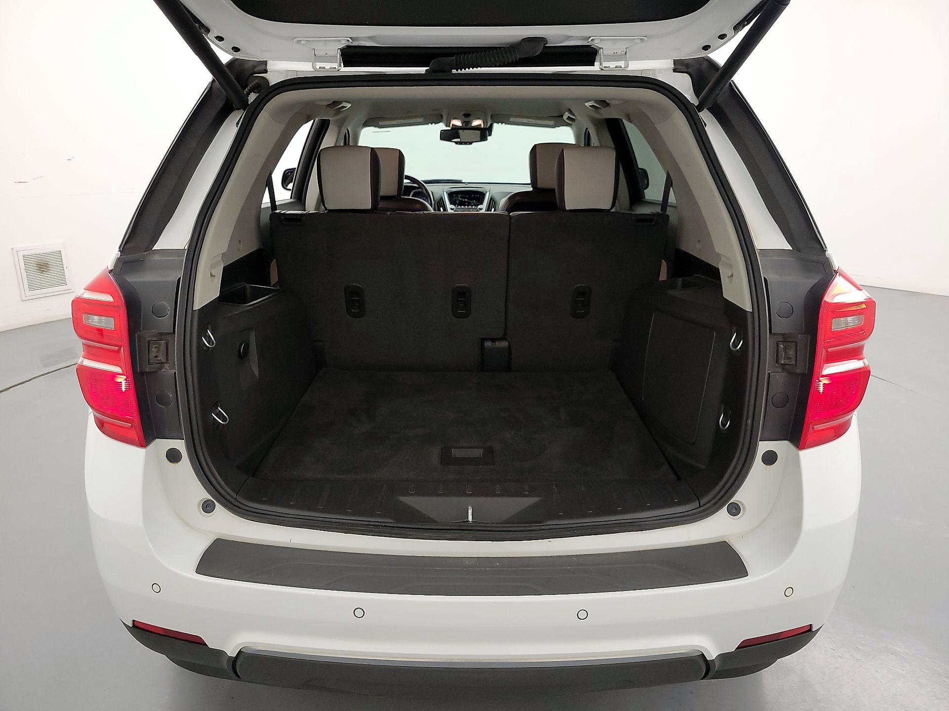 Thumbnail: 2017 Chevrolet Equinox - 19