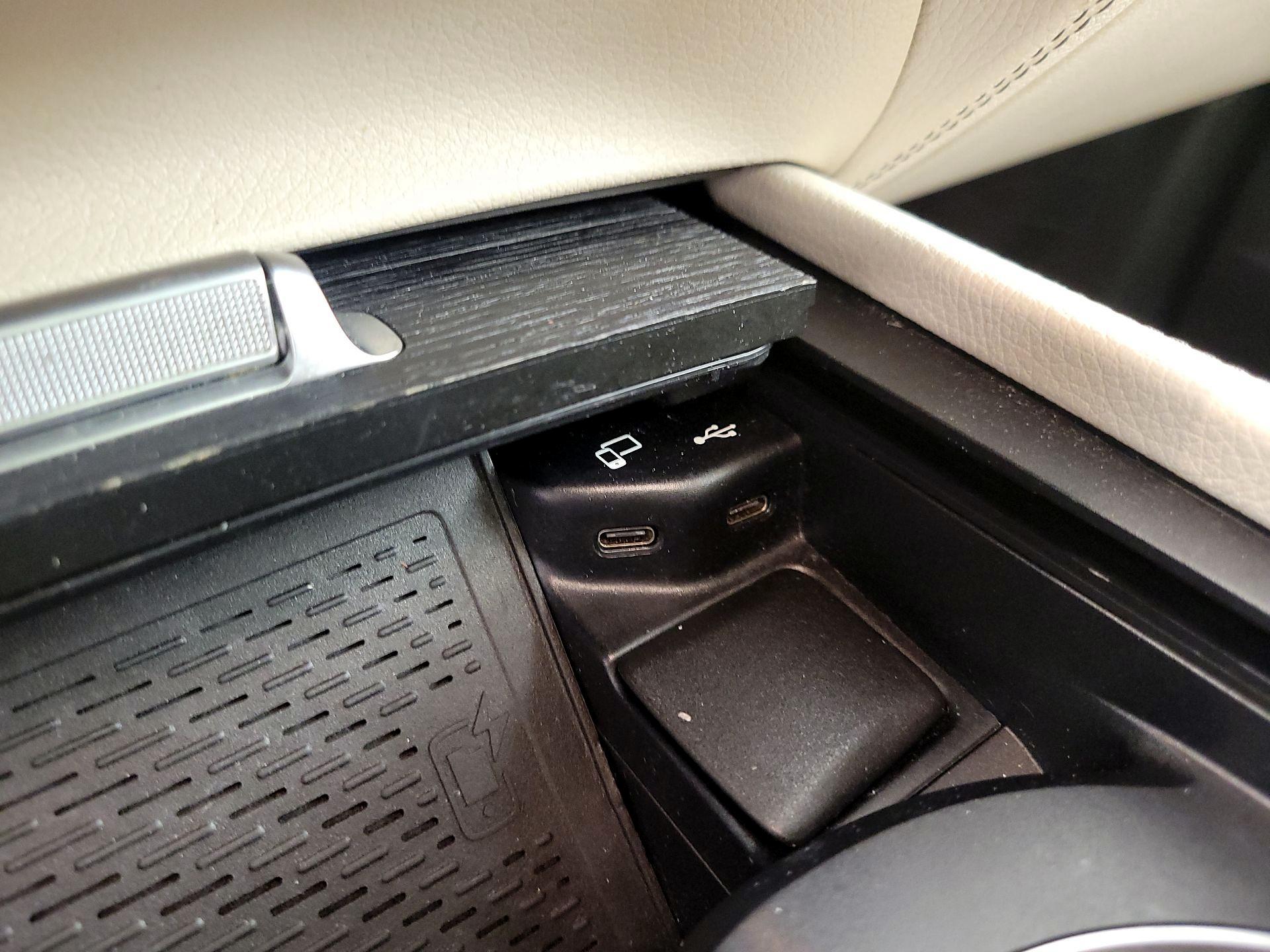 Thumbnail: 2021 Mercedes-Benz GLE - 19