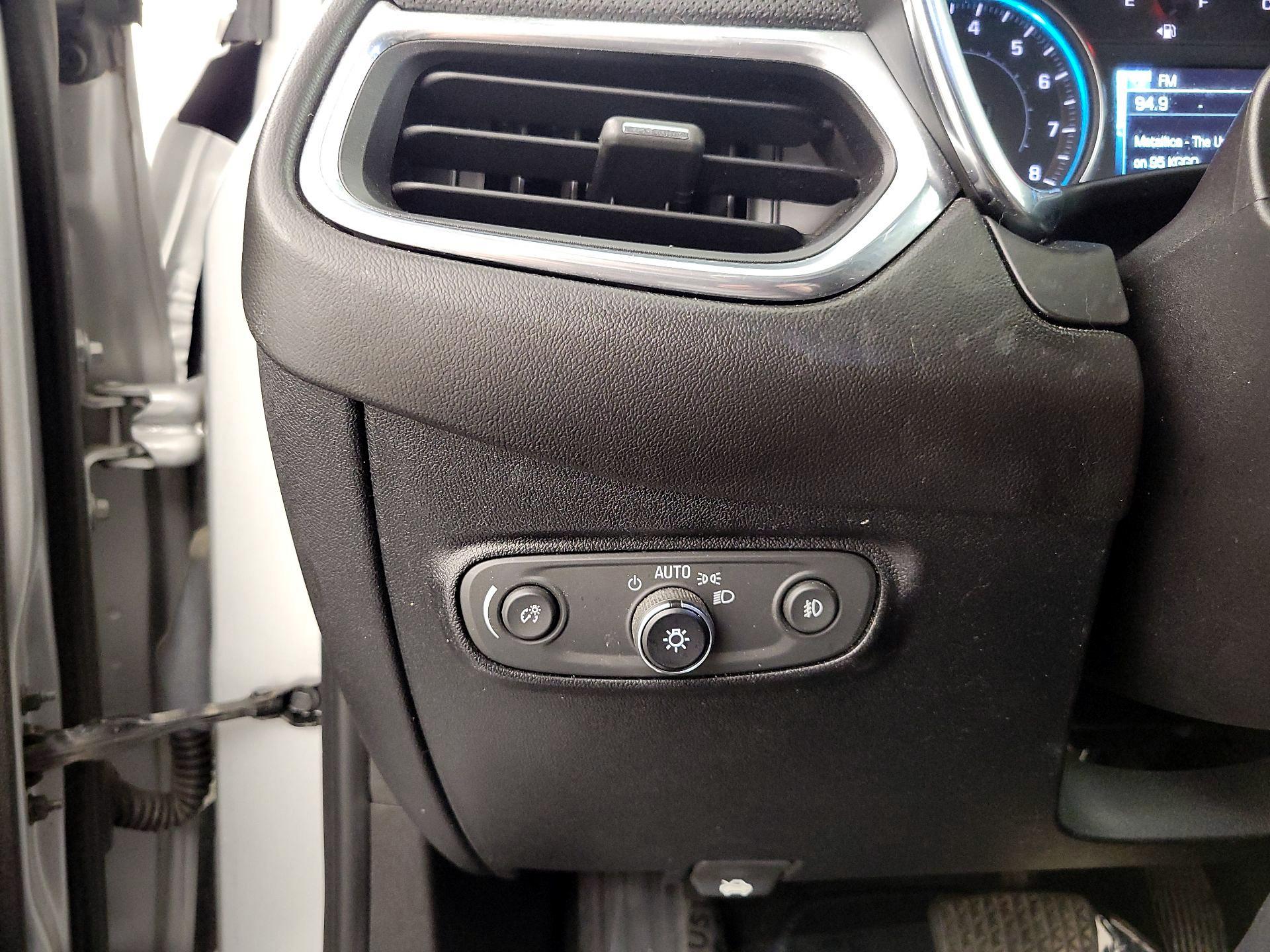 Thumbnail: 2018 Chevrolet Equinox - 13