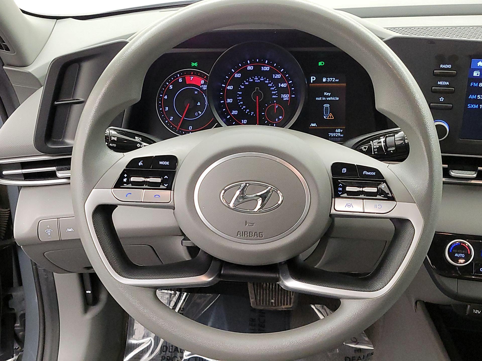 Thumbnail: 2021 Hyundai Elantra - 10