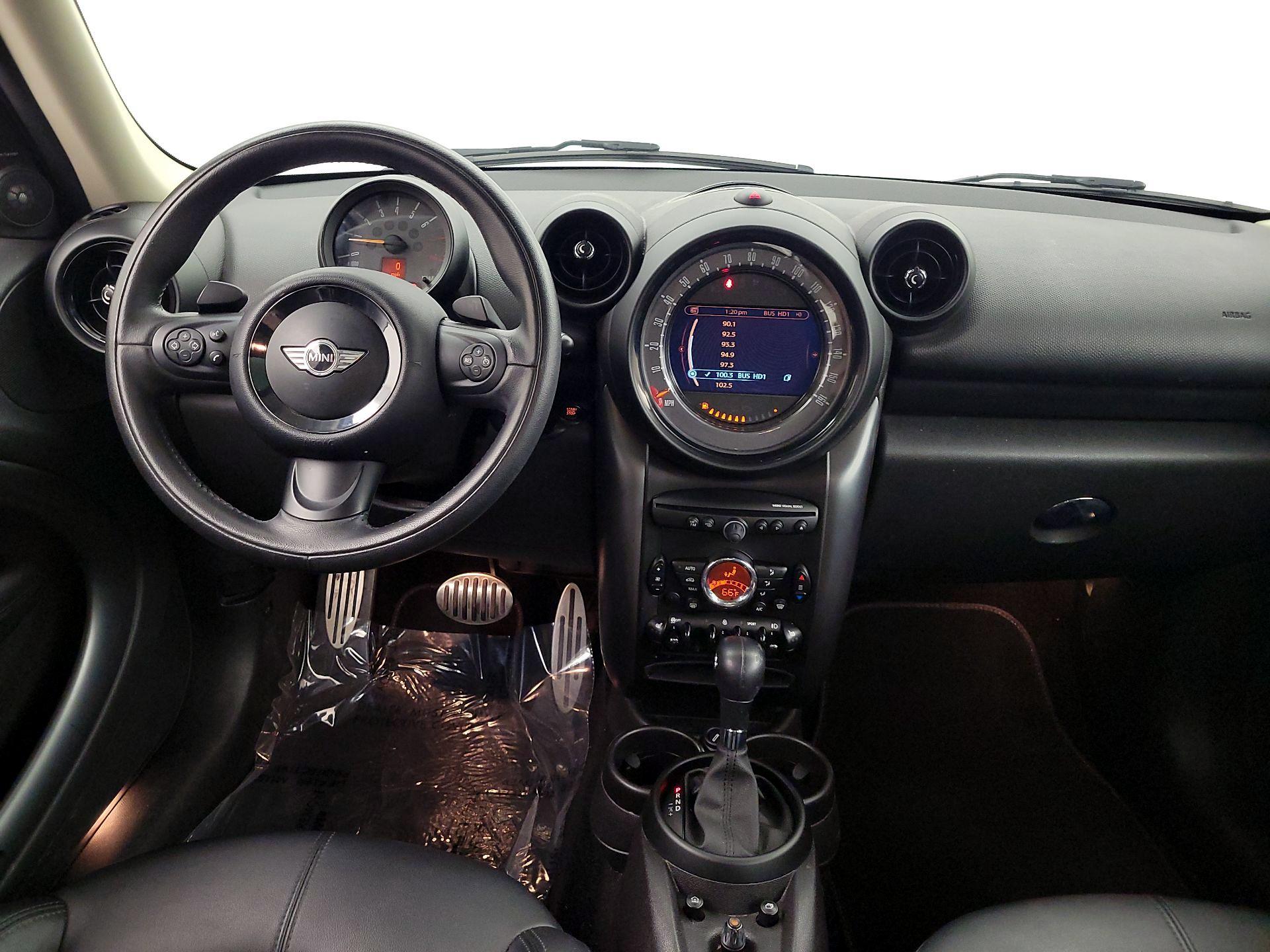 Thumbnail: 2016 MINI Cooper Countryman - 9