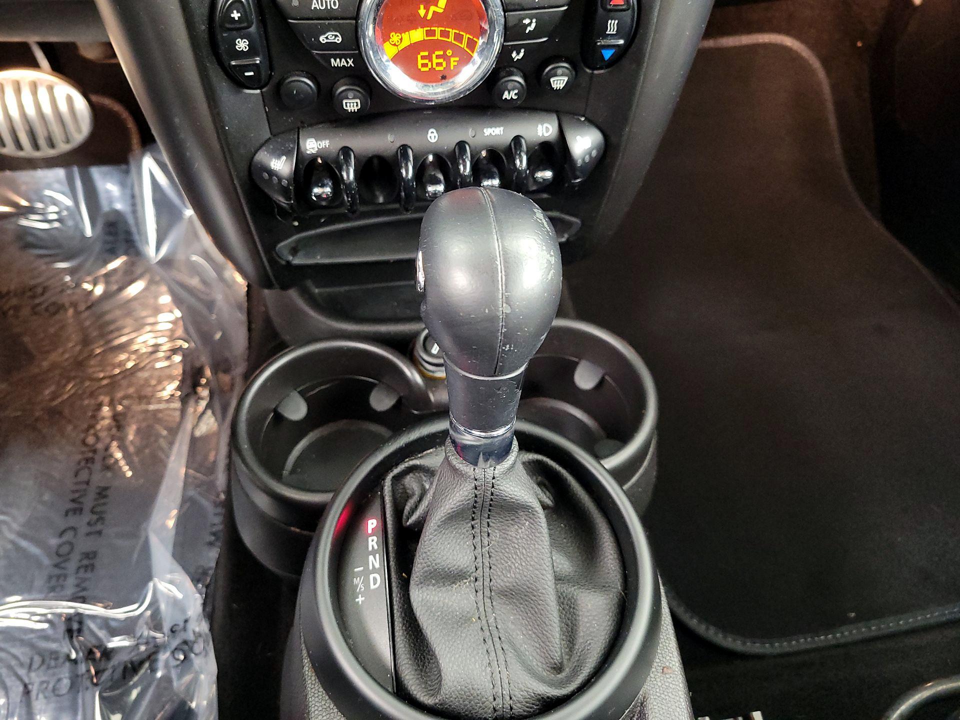 Thumbnail: 2016 MINI Cooper Countryman - 15