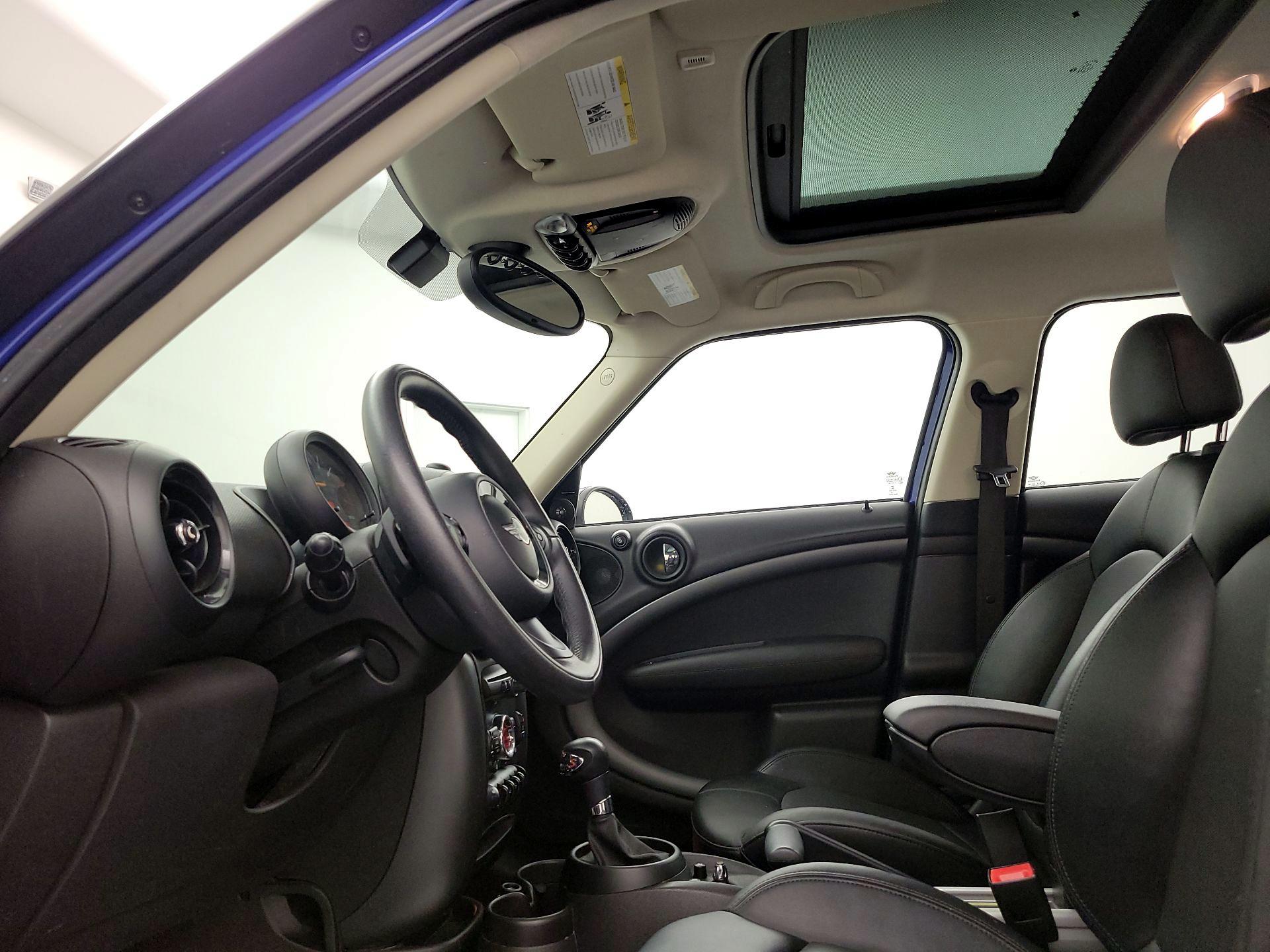 Thumbnail: 2016 MINI Cooper Countryman - 17