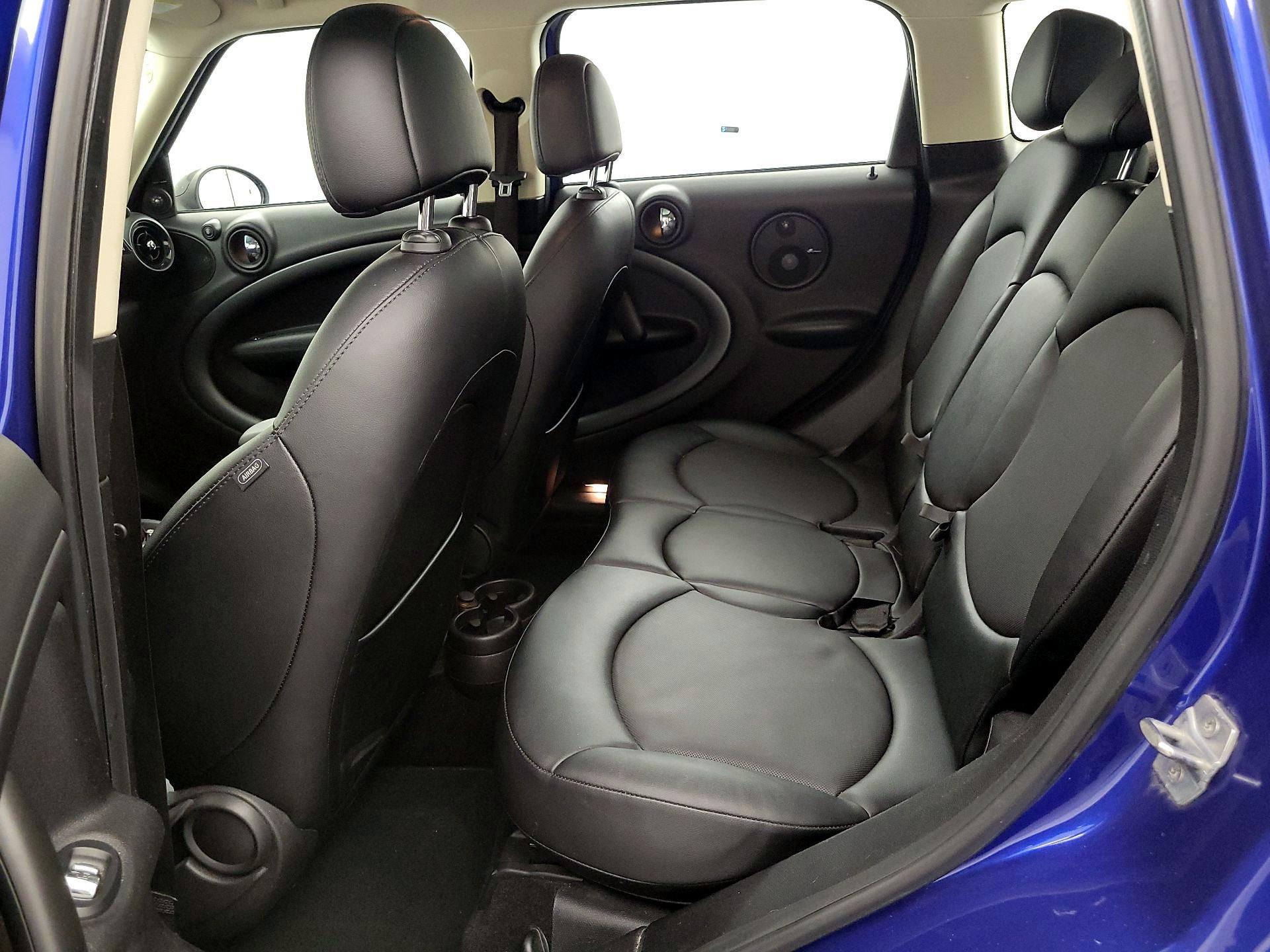 Thumbnail: 2016 MINI Cooper Countryman - 18