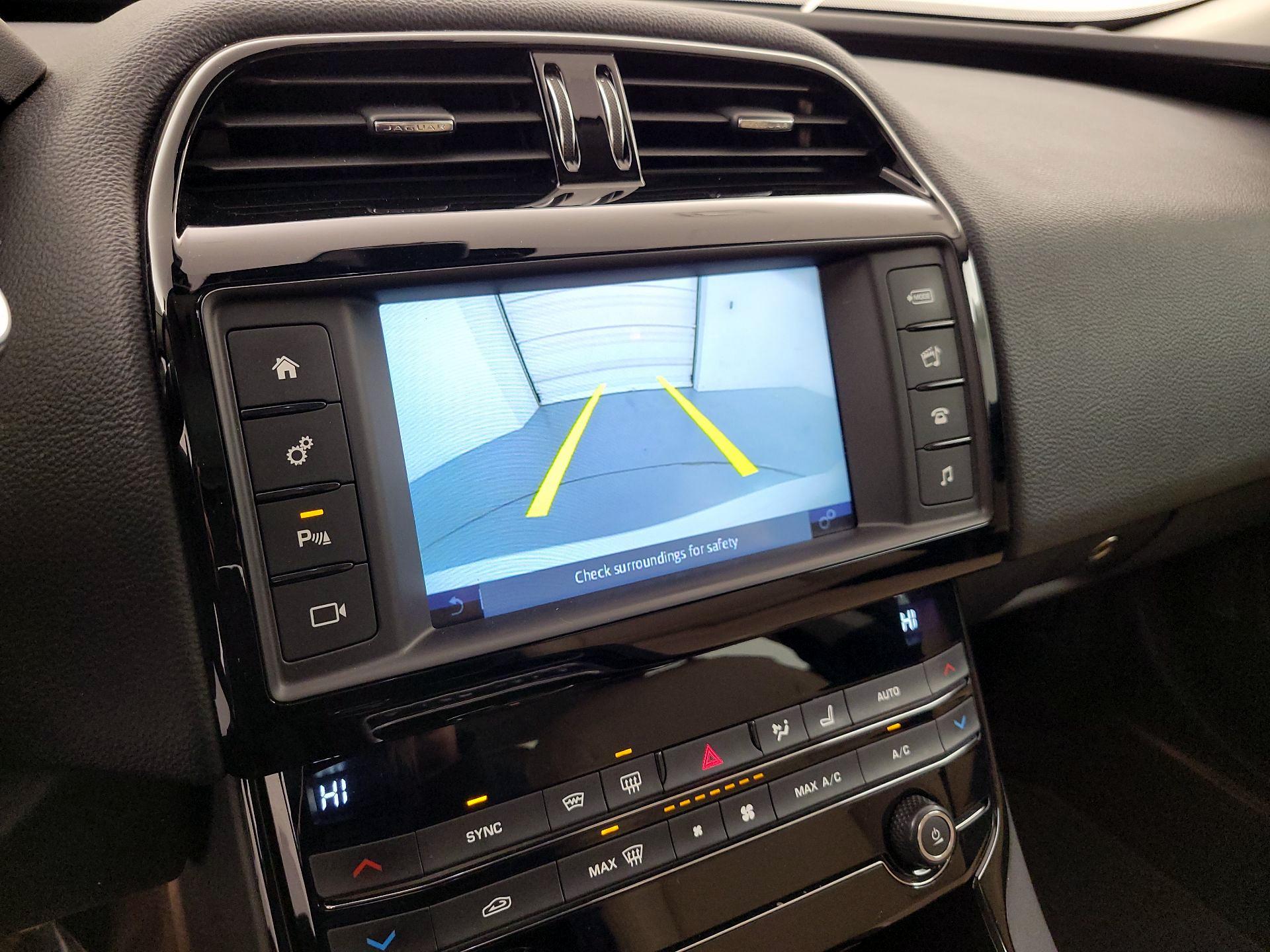 Thumbnail: 2018 Jaguar XE - 14