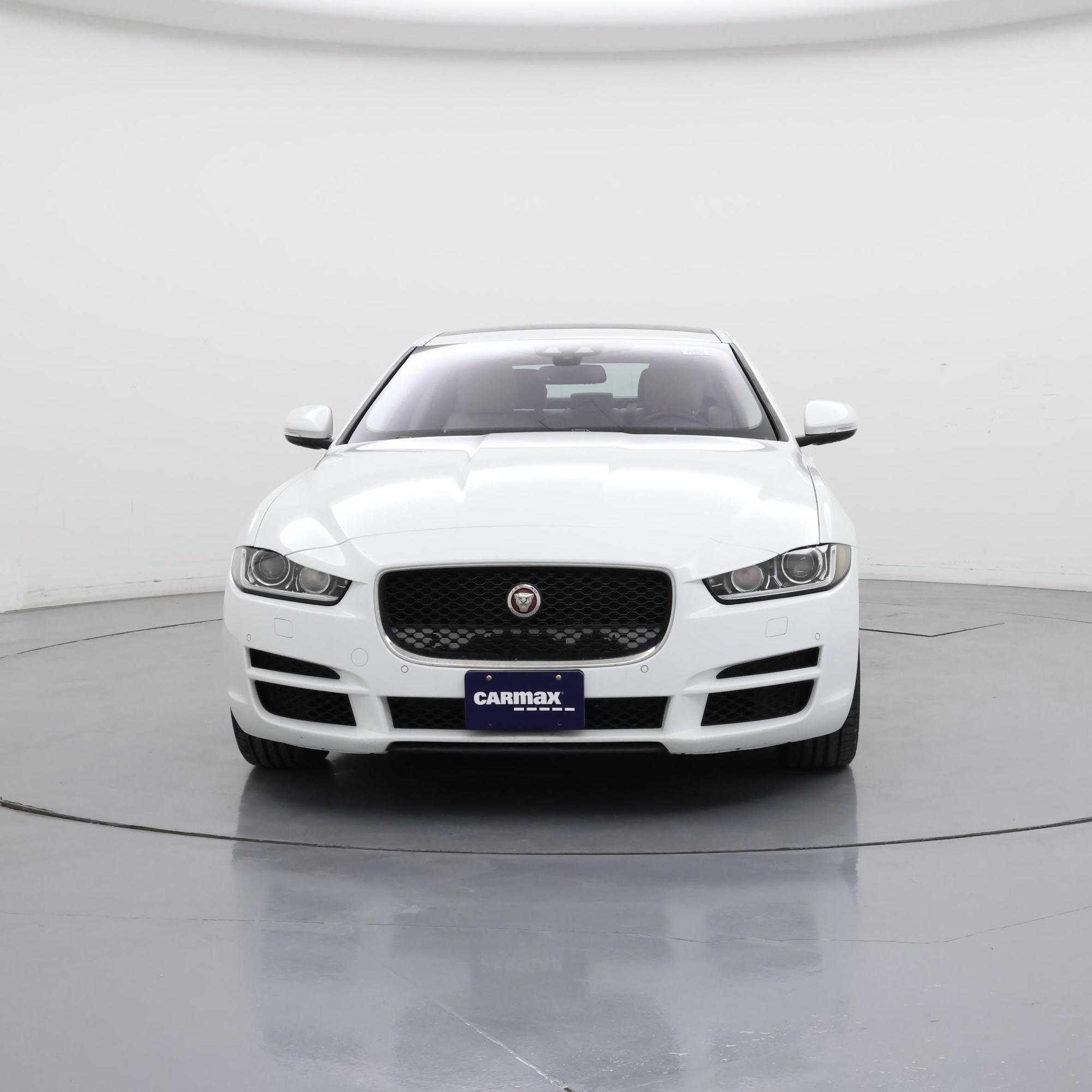 Thumbnail: 2018 Jaguar XE - 5