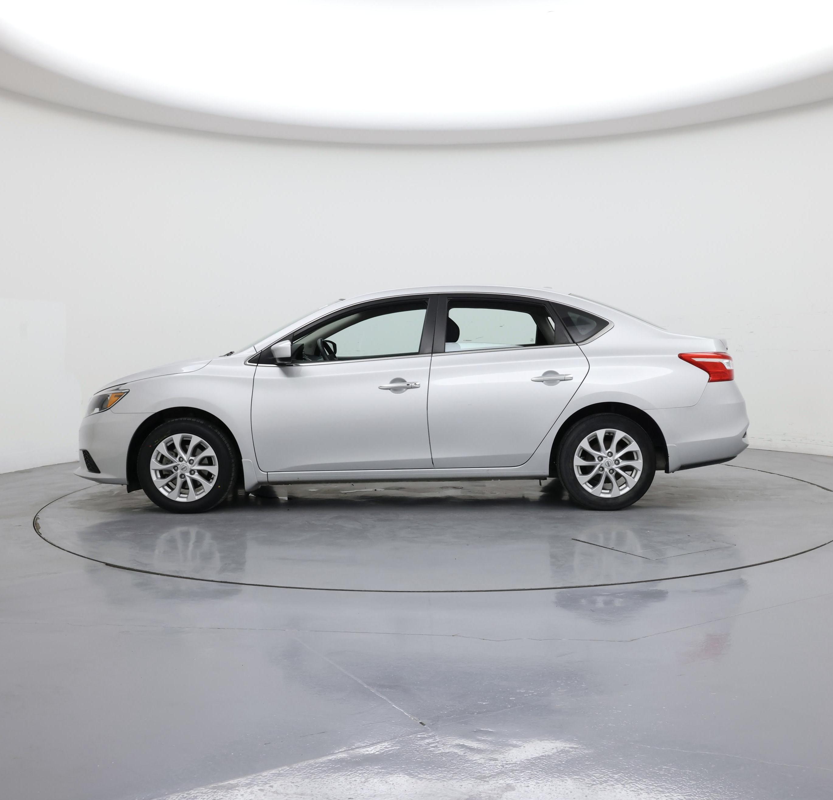 Thumbnail: 2019 Nissan Sentra - 3