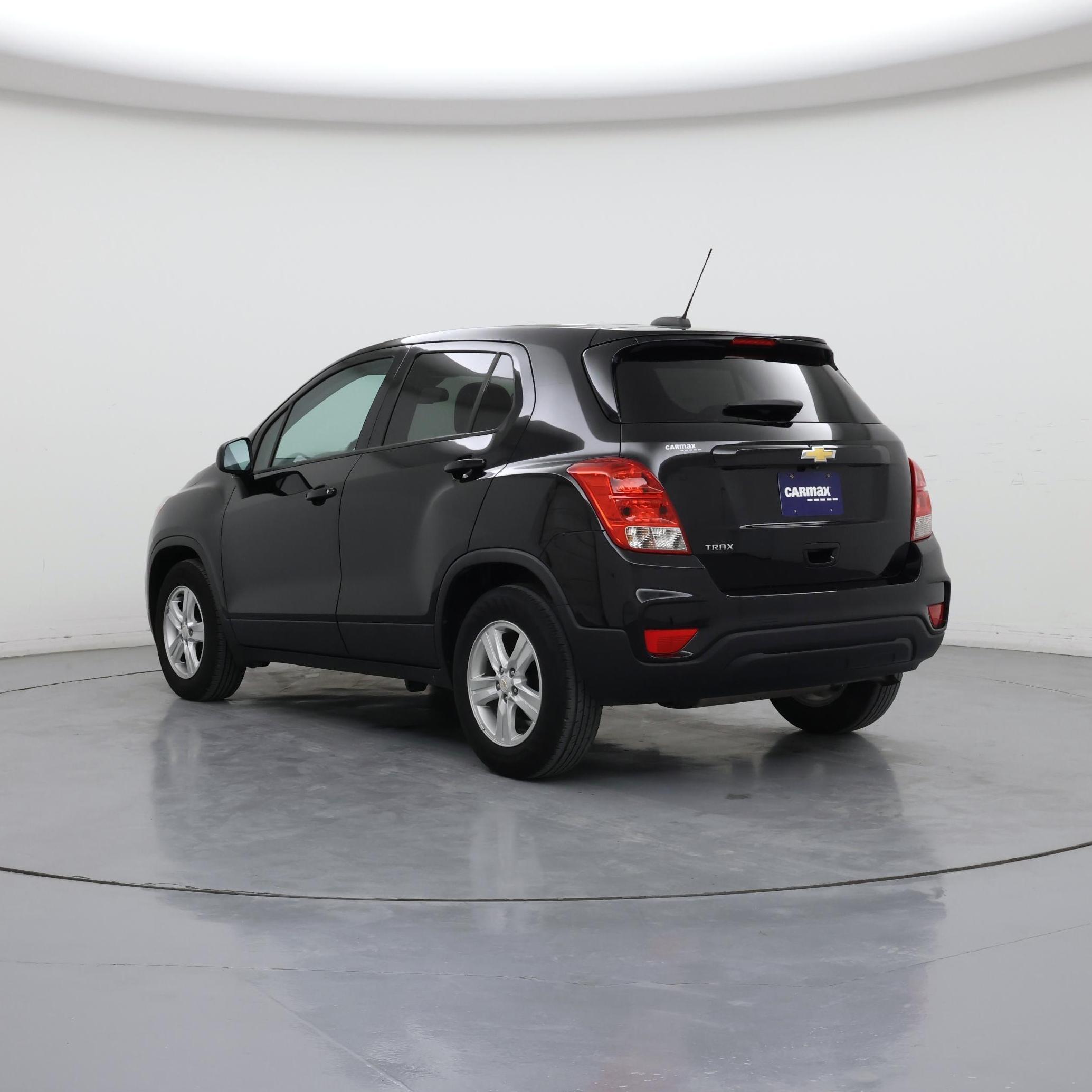 Thumbnail: 2020 Chevrolet Trax - 2