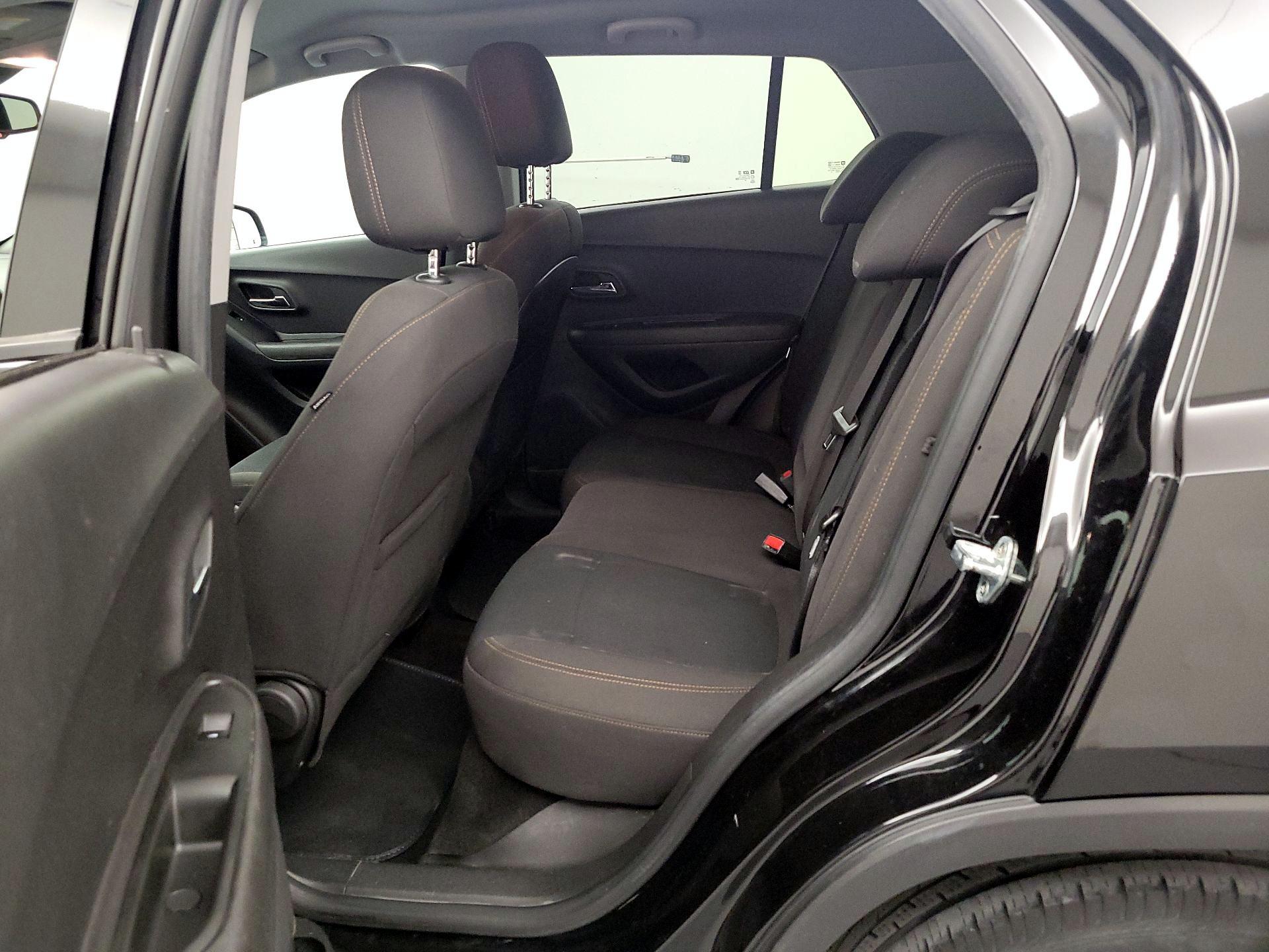 Thumbnail: 2020 Chevrolet Trax - 19