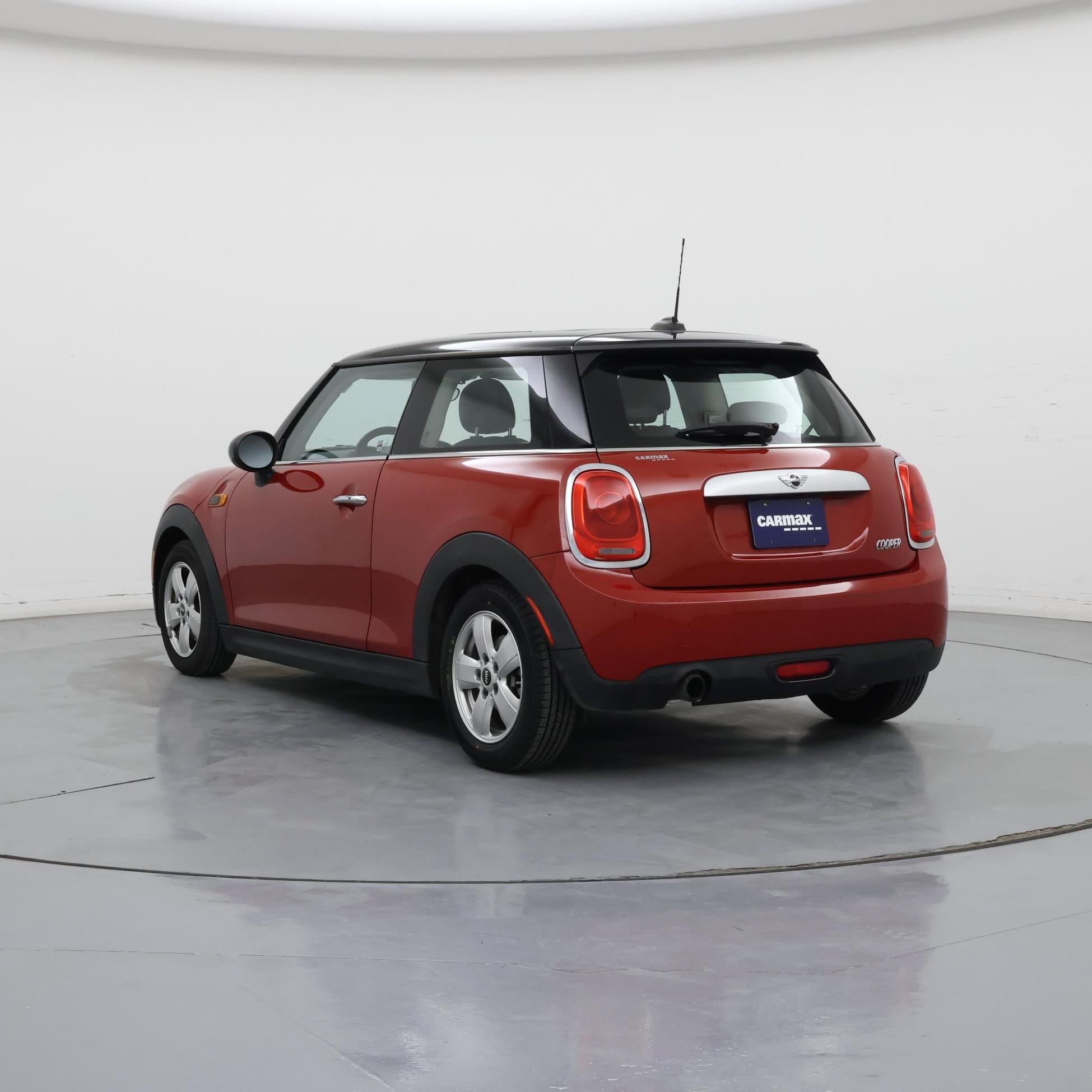 Thumbnail: 2015 MINI Cooper Hardtop - 2