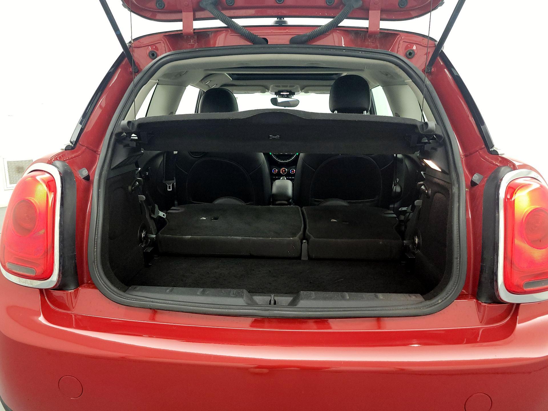 Thumbnail: 2015 MINI Cooper Hardtop - 20