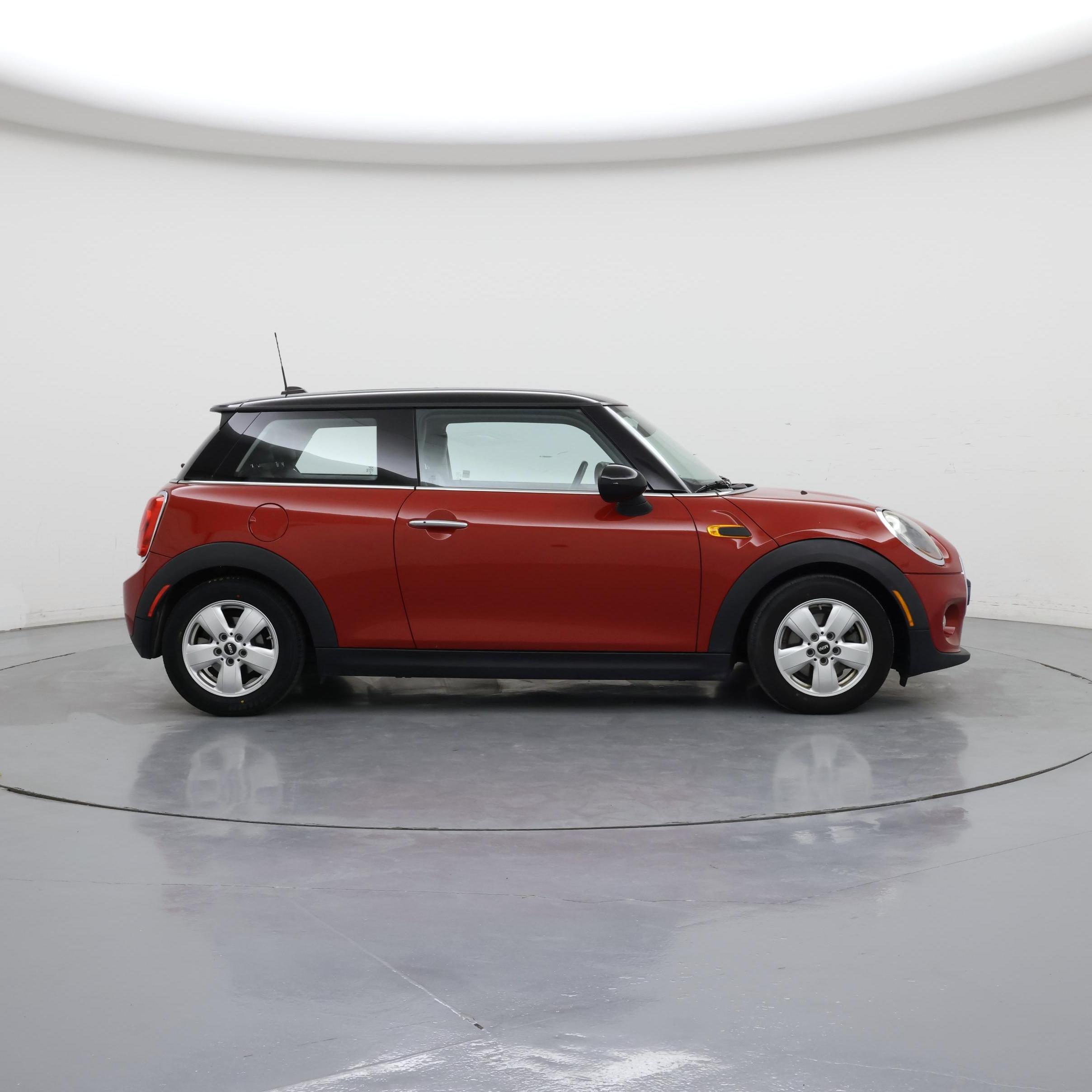 Thumbnail: 2015 MINI Cooper Hardtop - 7