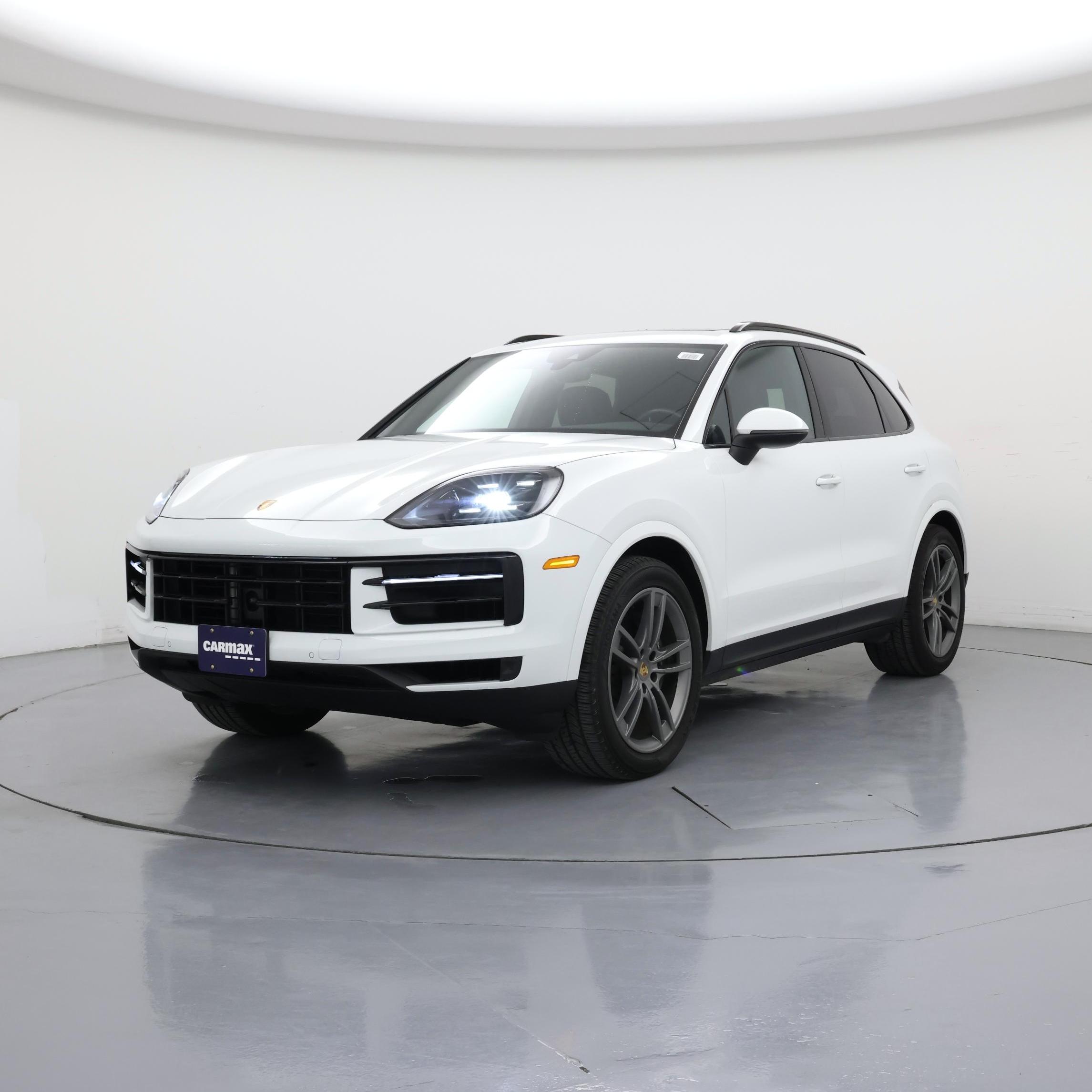 Thumbnail: 2024 Porsche Cayenne - 4