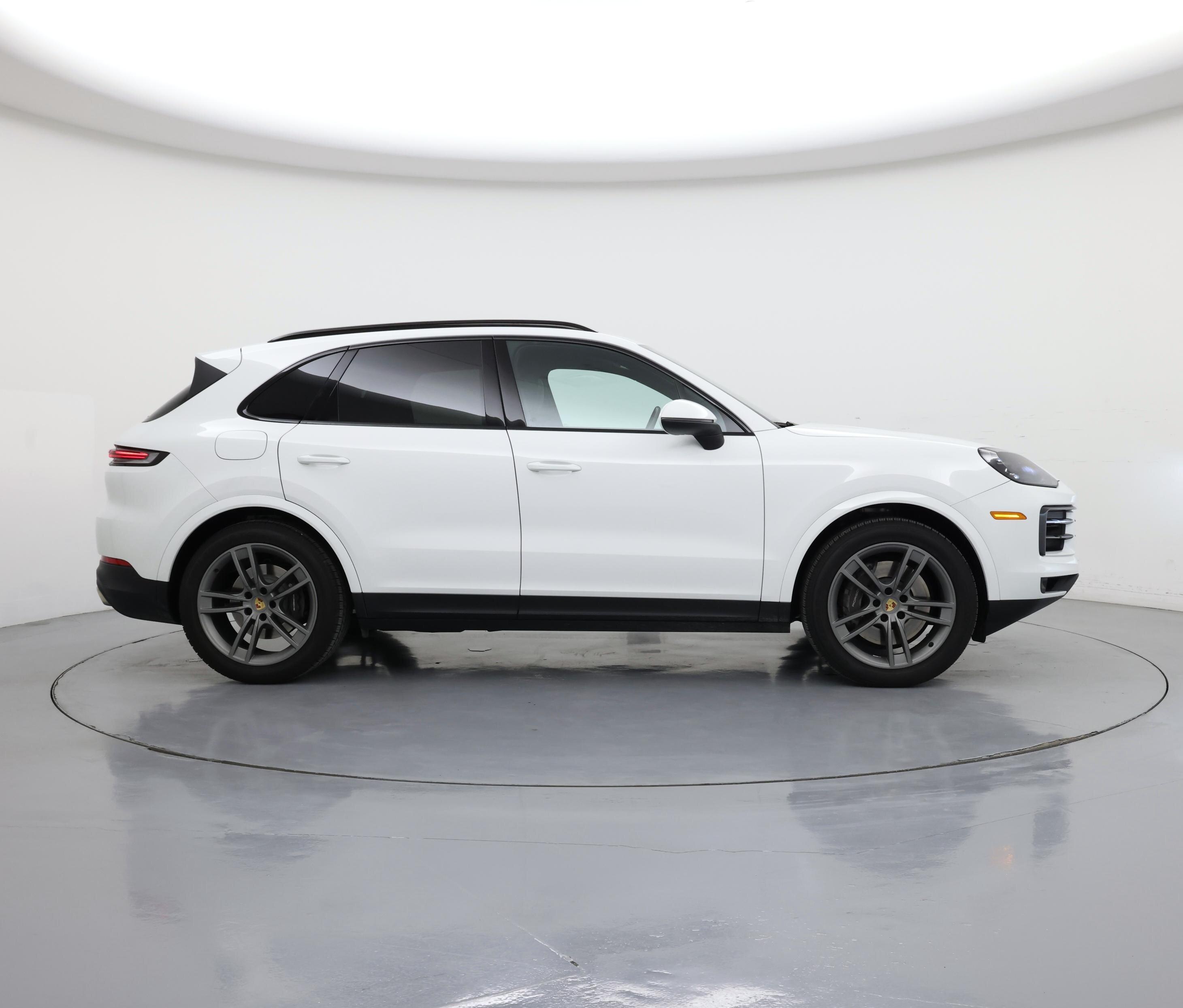 Thumbnail: 2024 Porsche Cayenne - 7