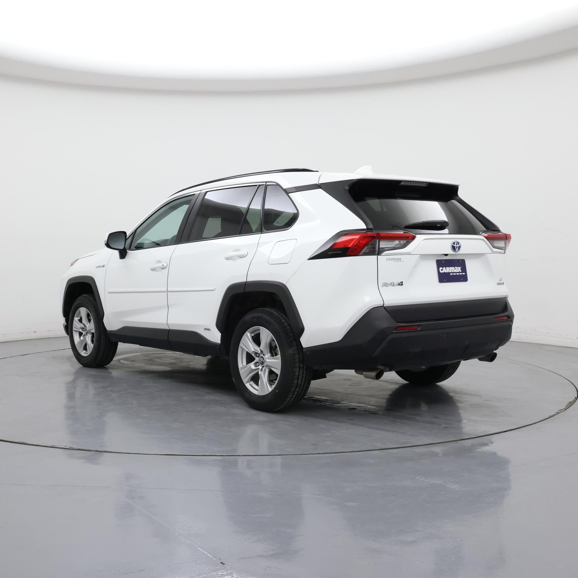 Thumbnail: 2019 Toyota RAV4 - 2